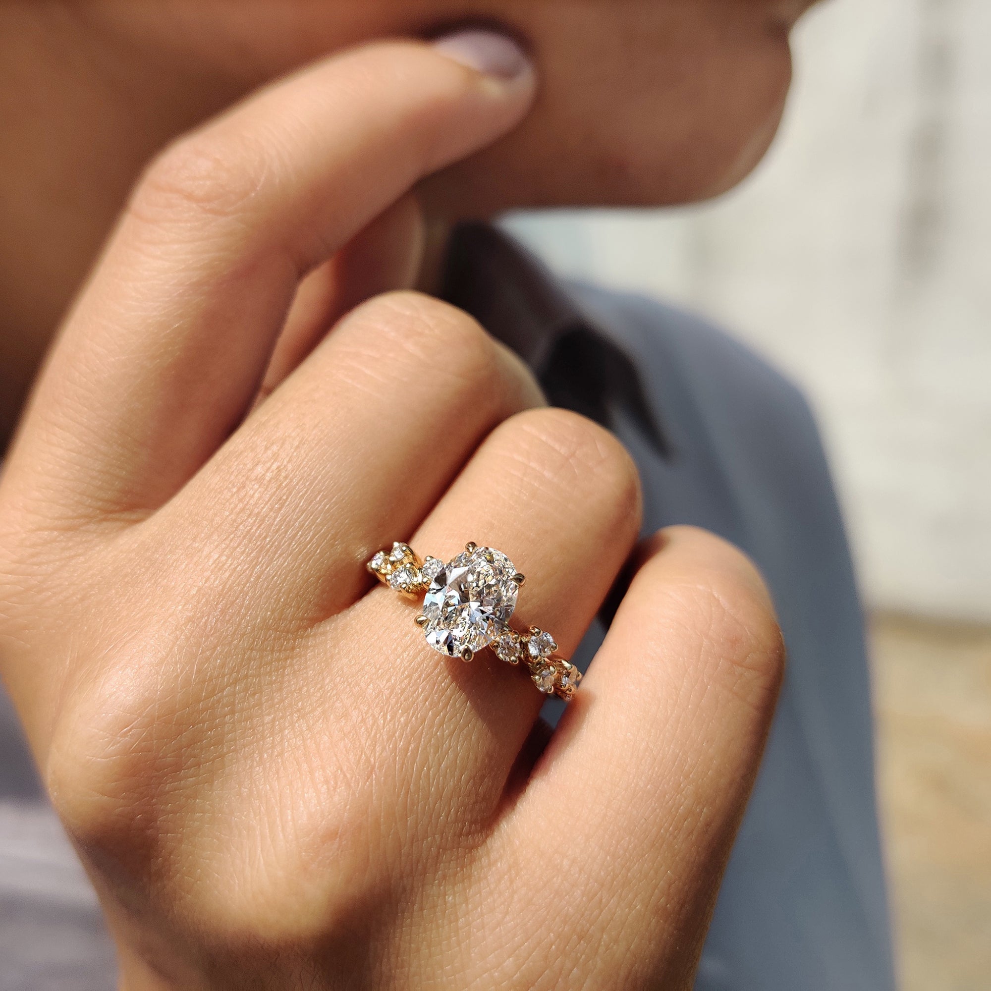 Buy engagement ring with a choice of lab-grown diamonds or natural stones.
