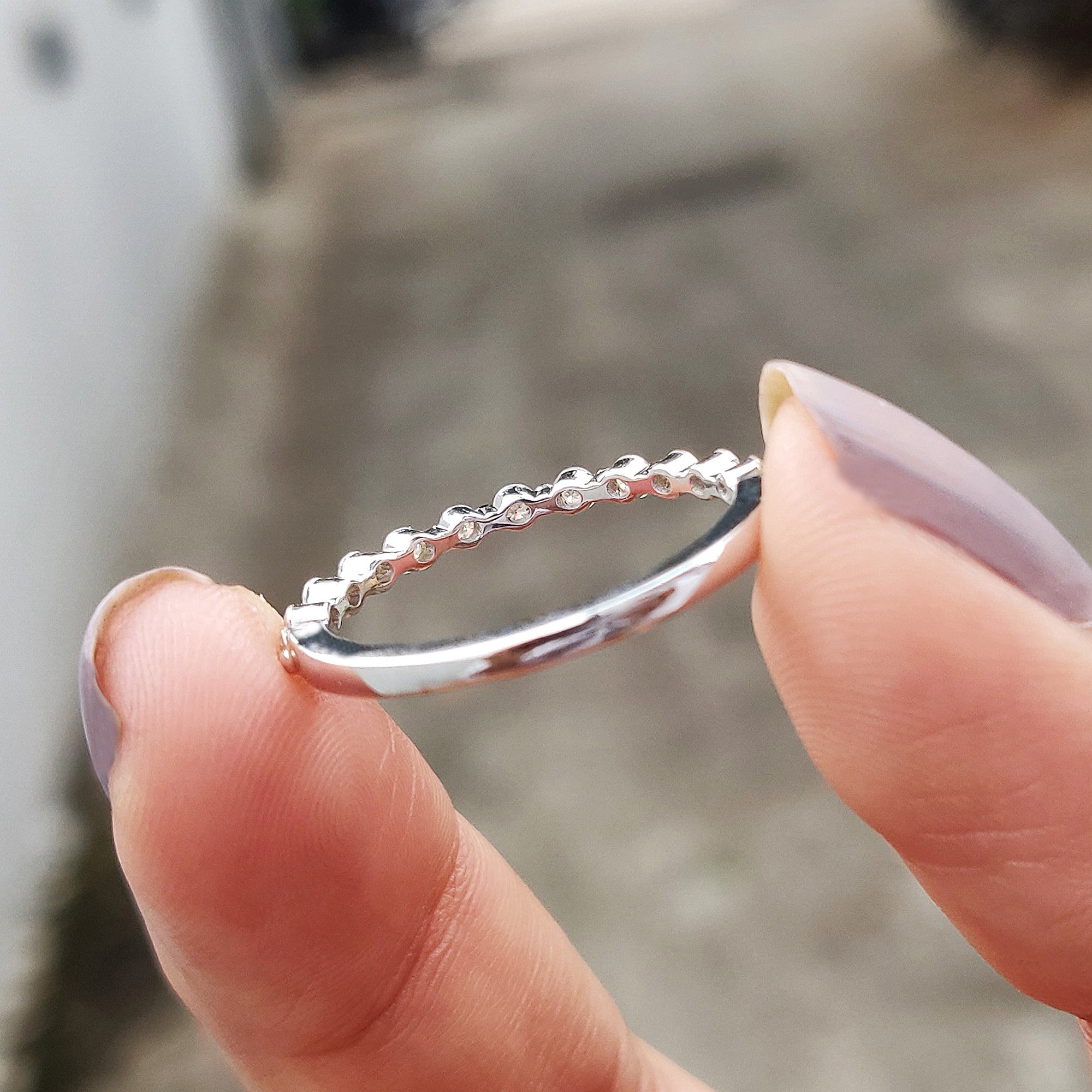 Round Cut Diamond With Rose Gold Wedding Band