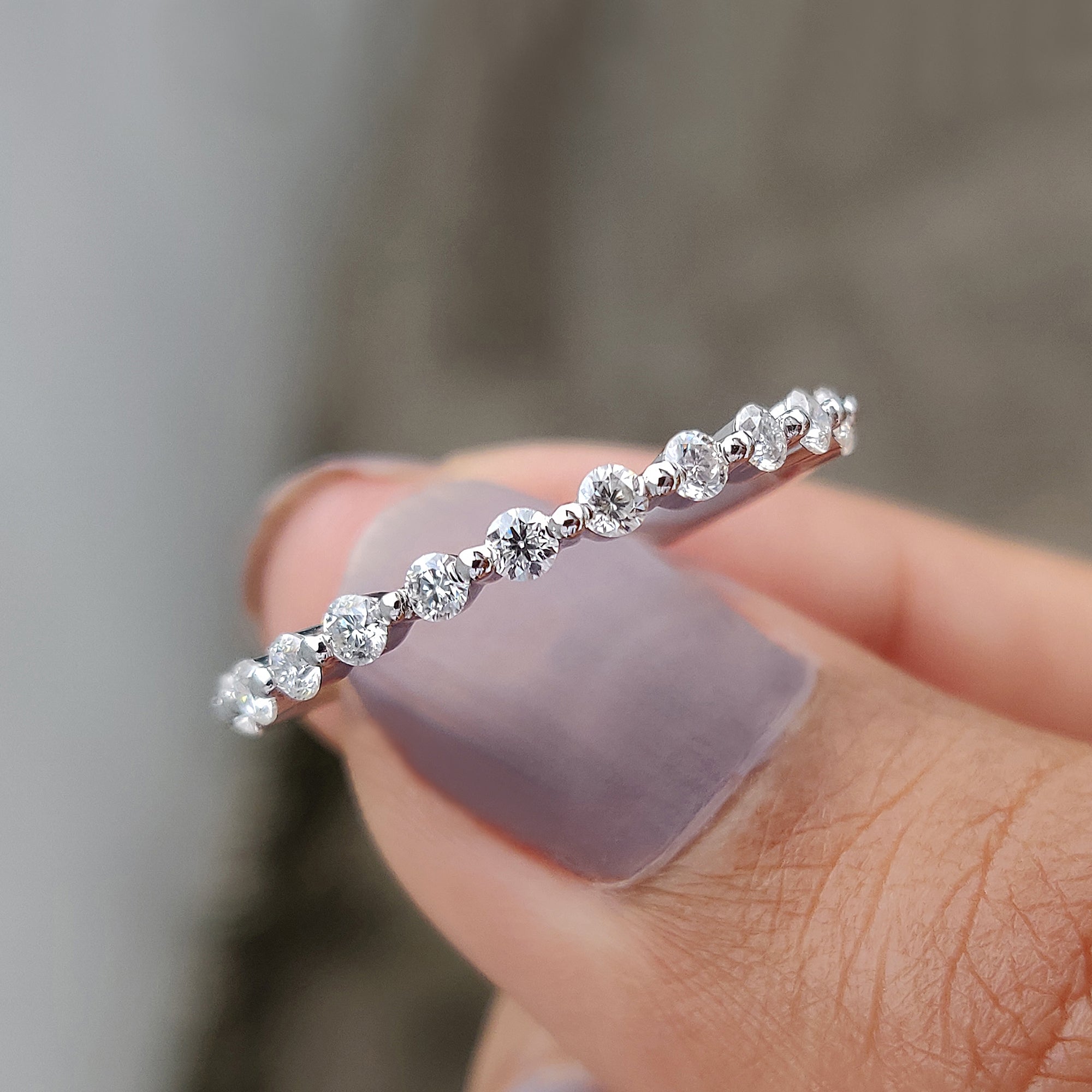 Round Cut Diamond With Rose Gold Wedding Band
