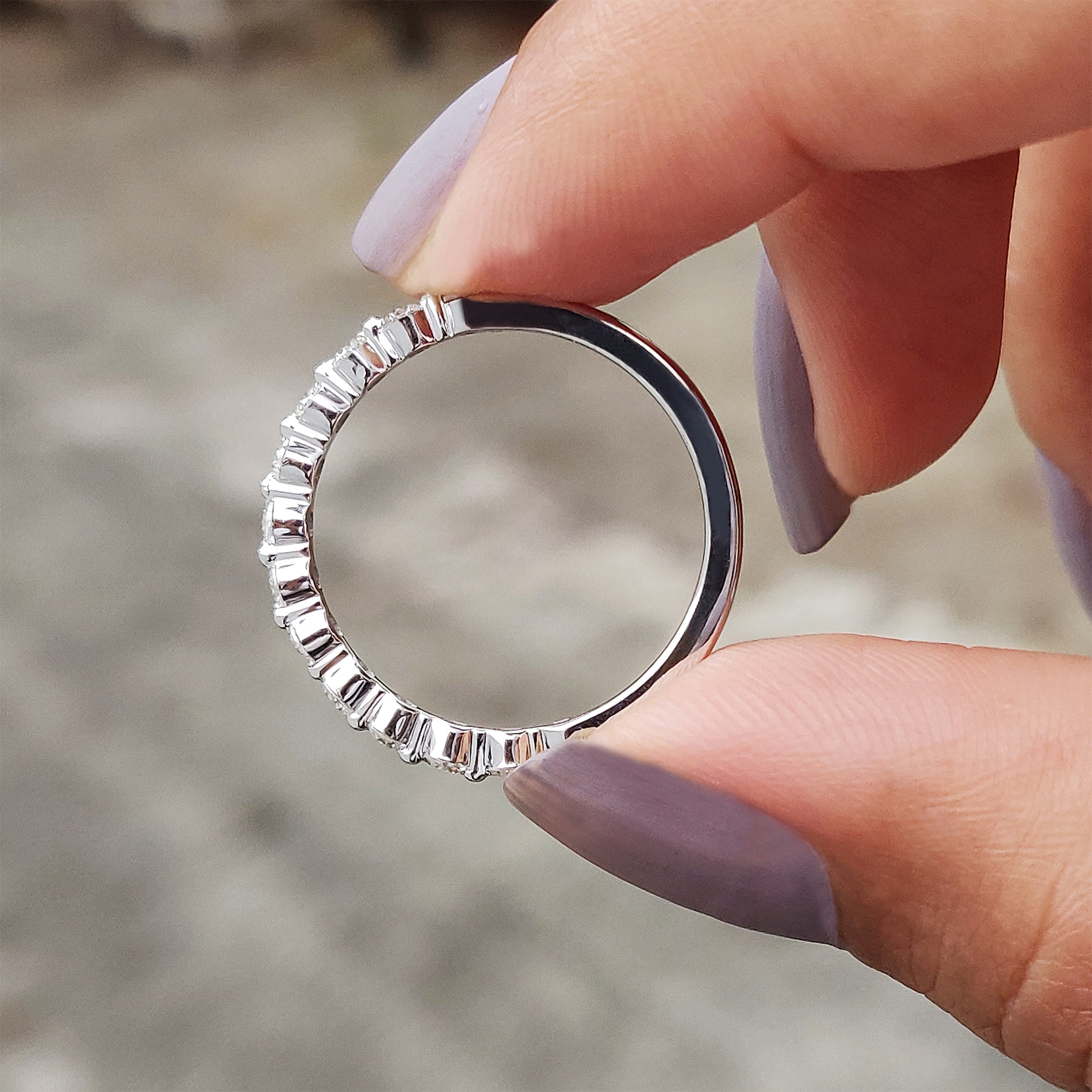 Round Cut Diamond With Rose Gold Wedding Band