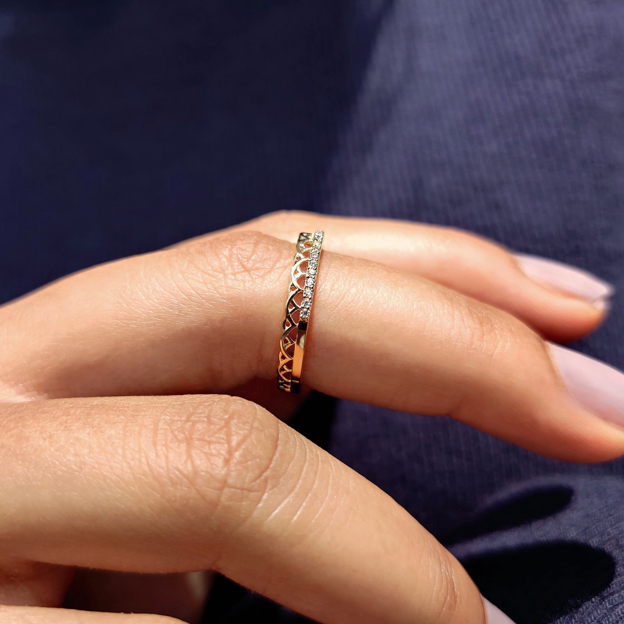 Round Diamond Band in - Half Eternity