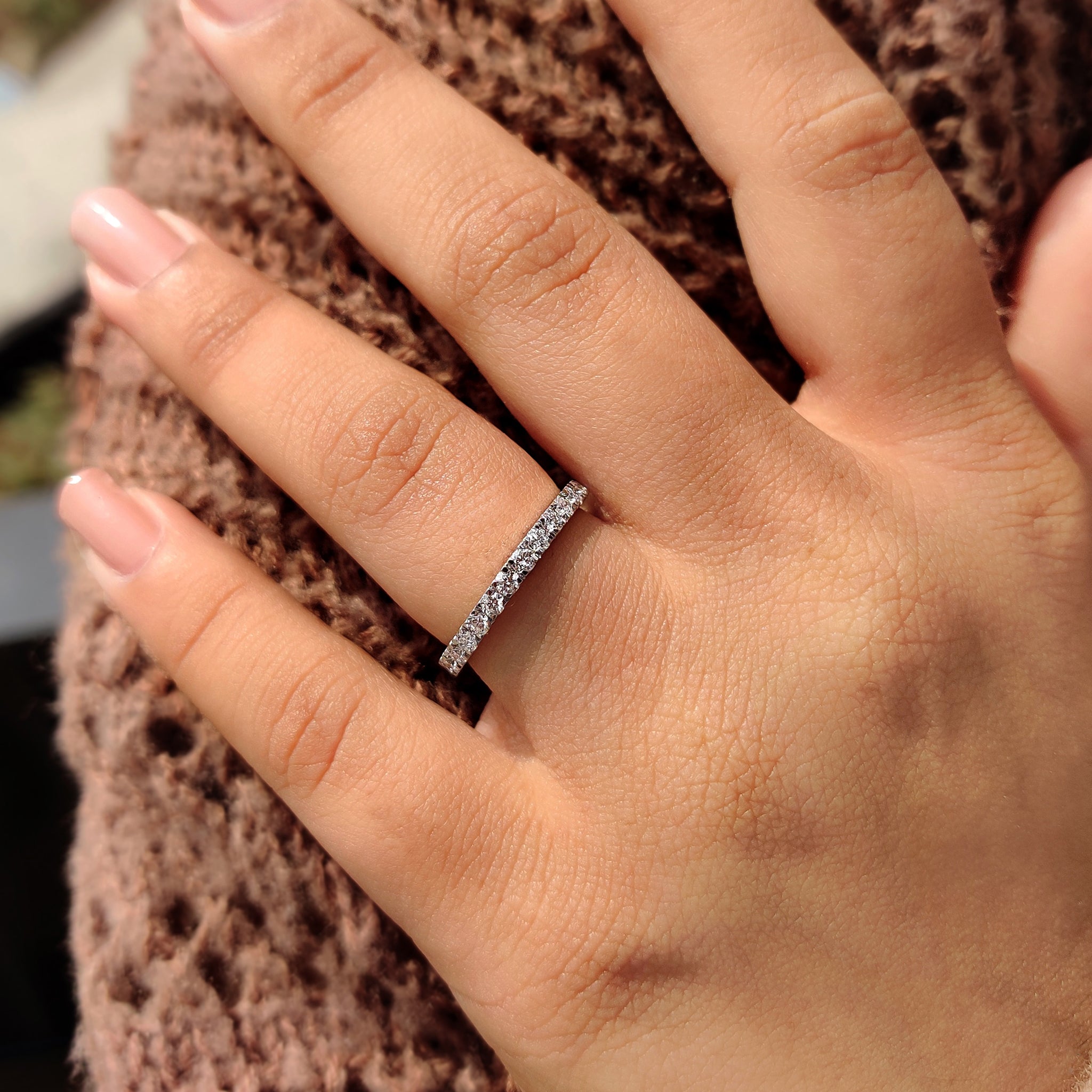Buy wedding band with superior quality and craftsmanship for your special day.
