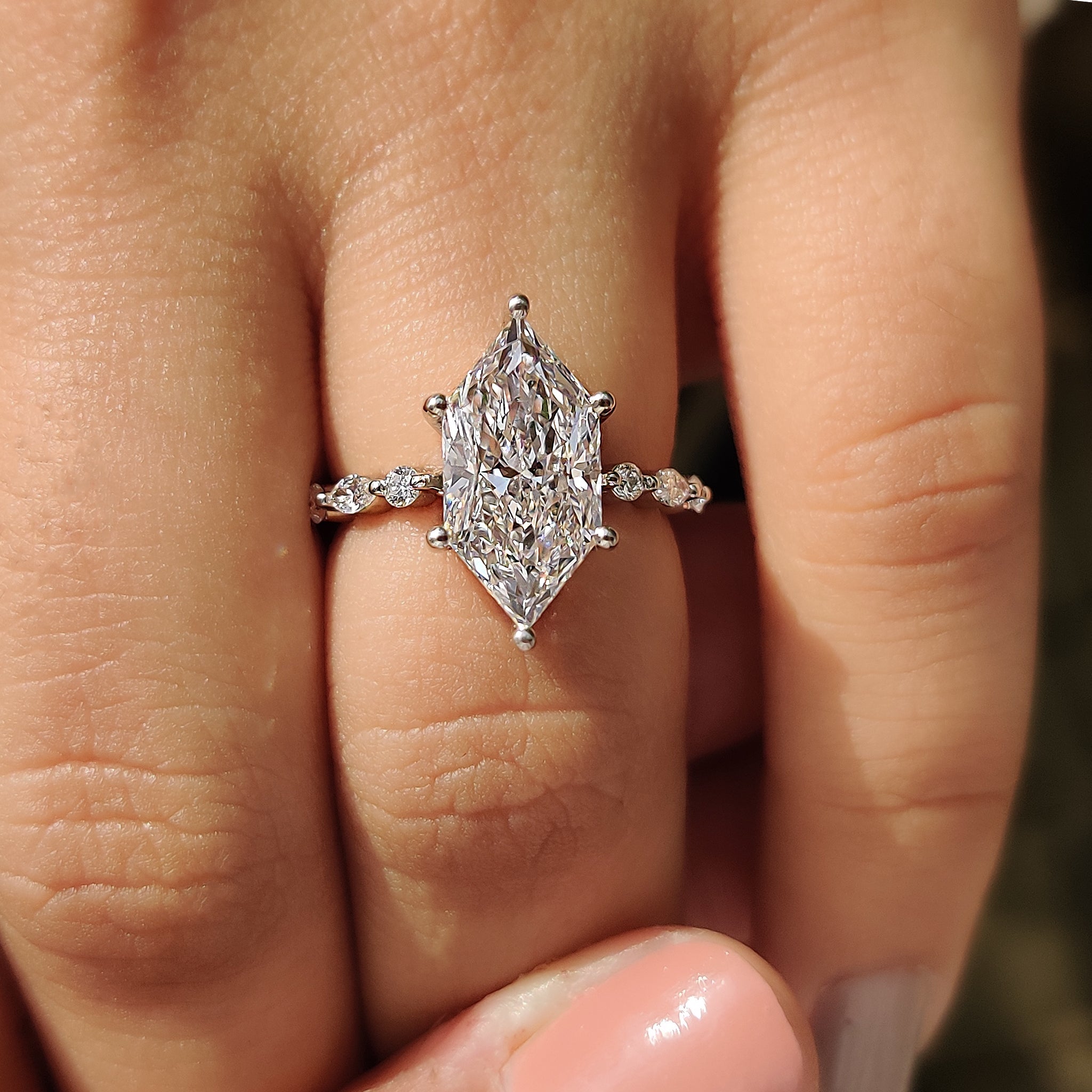 6 prong setting with lab grown diamond.
