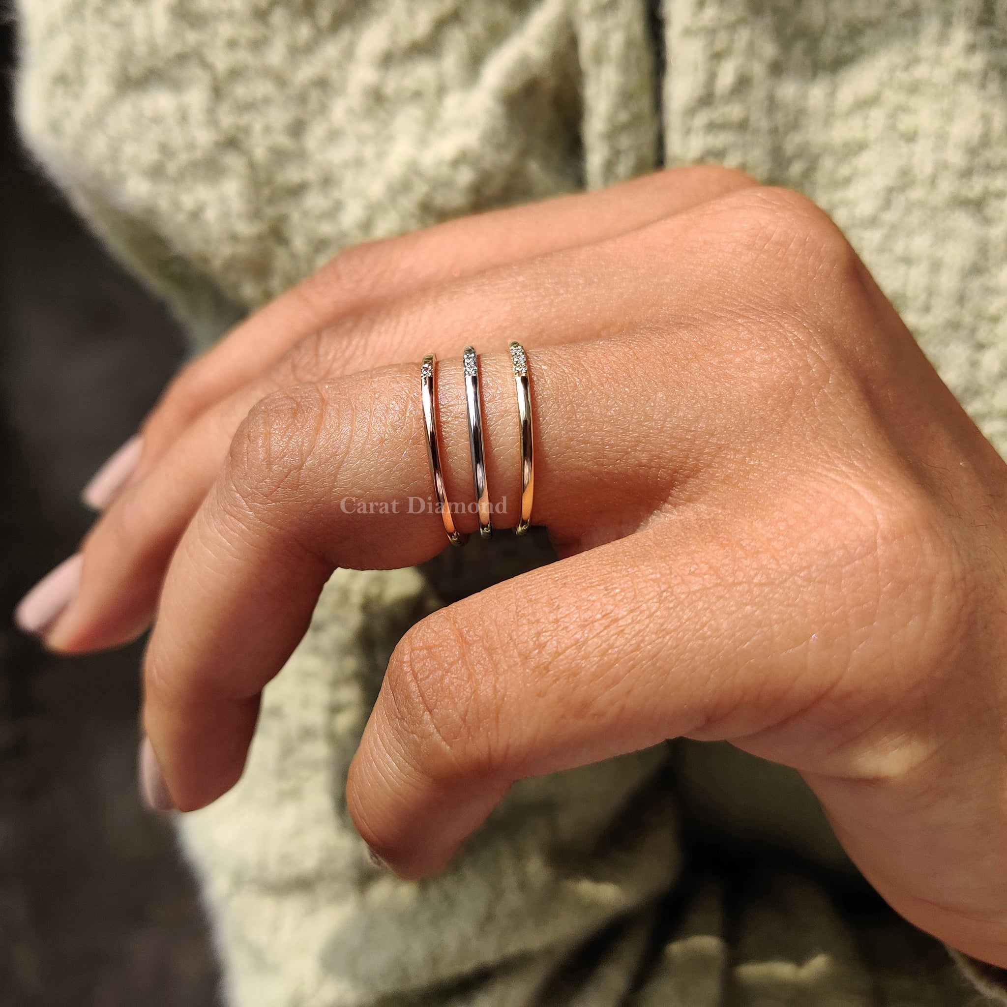 Rose gold one stone band with round cut diamond for engagement
