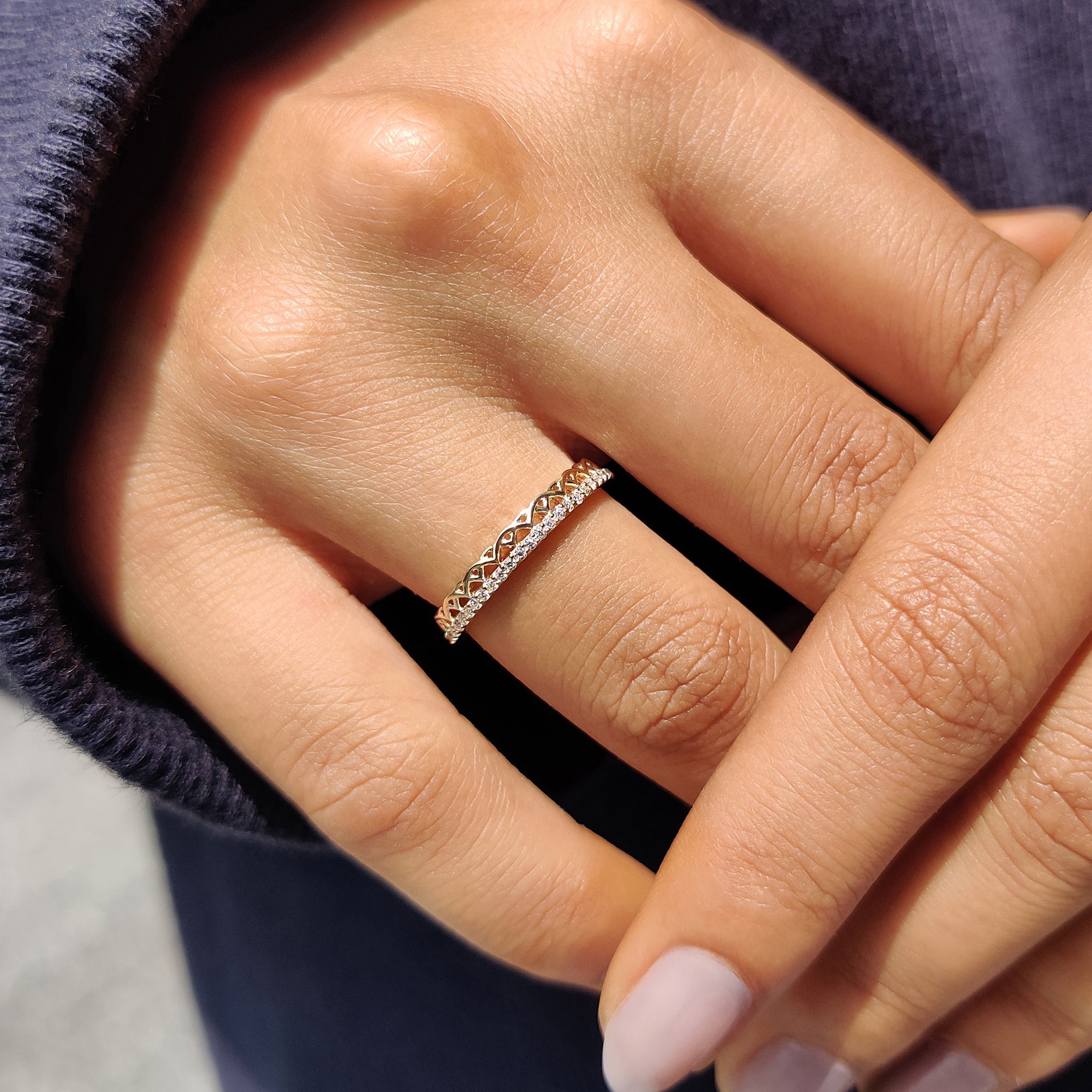 Round Diamond Band in - Half Eternity