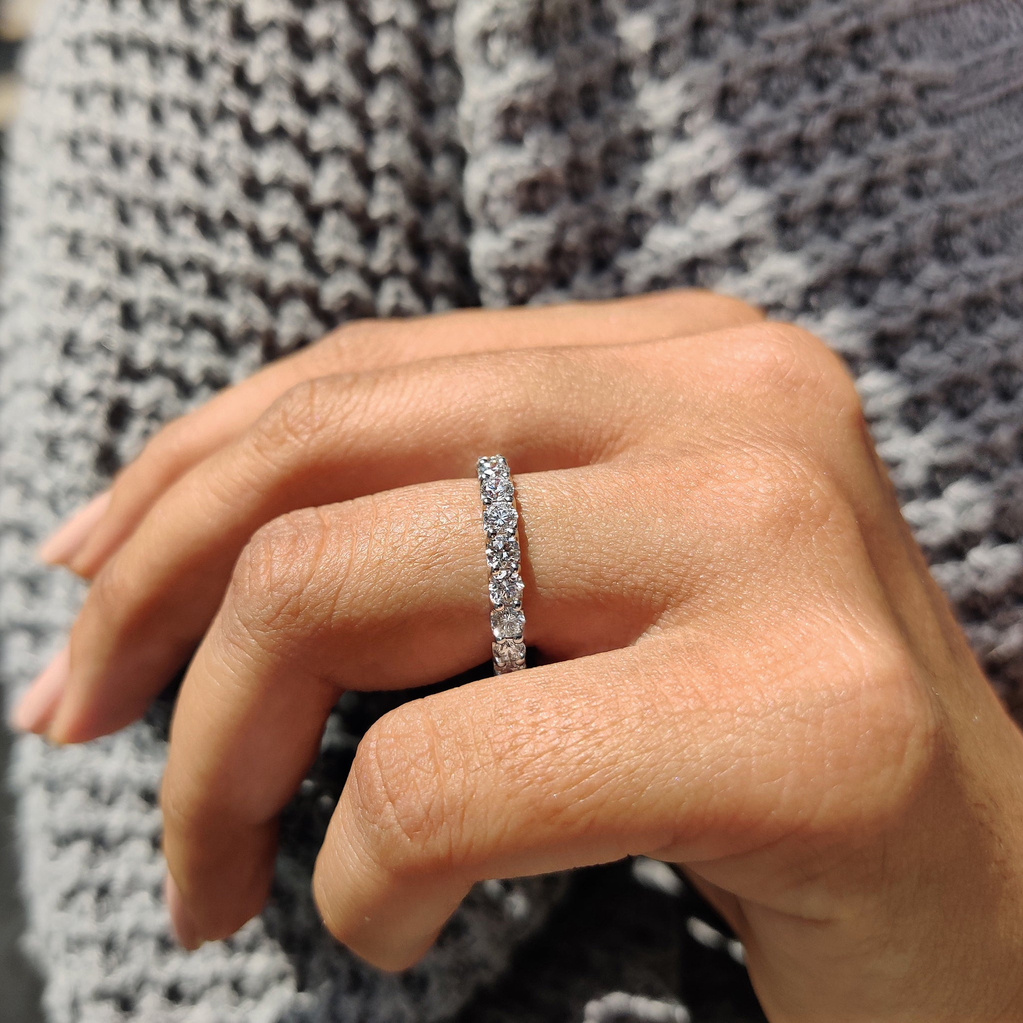Lab Grown Round Diamond White Gold Wedding Band