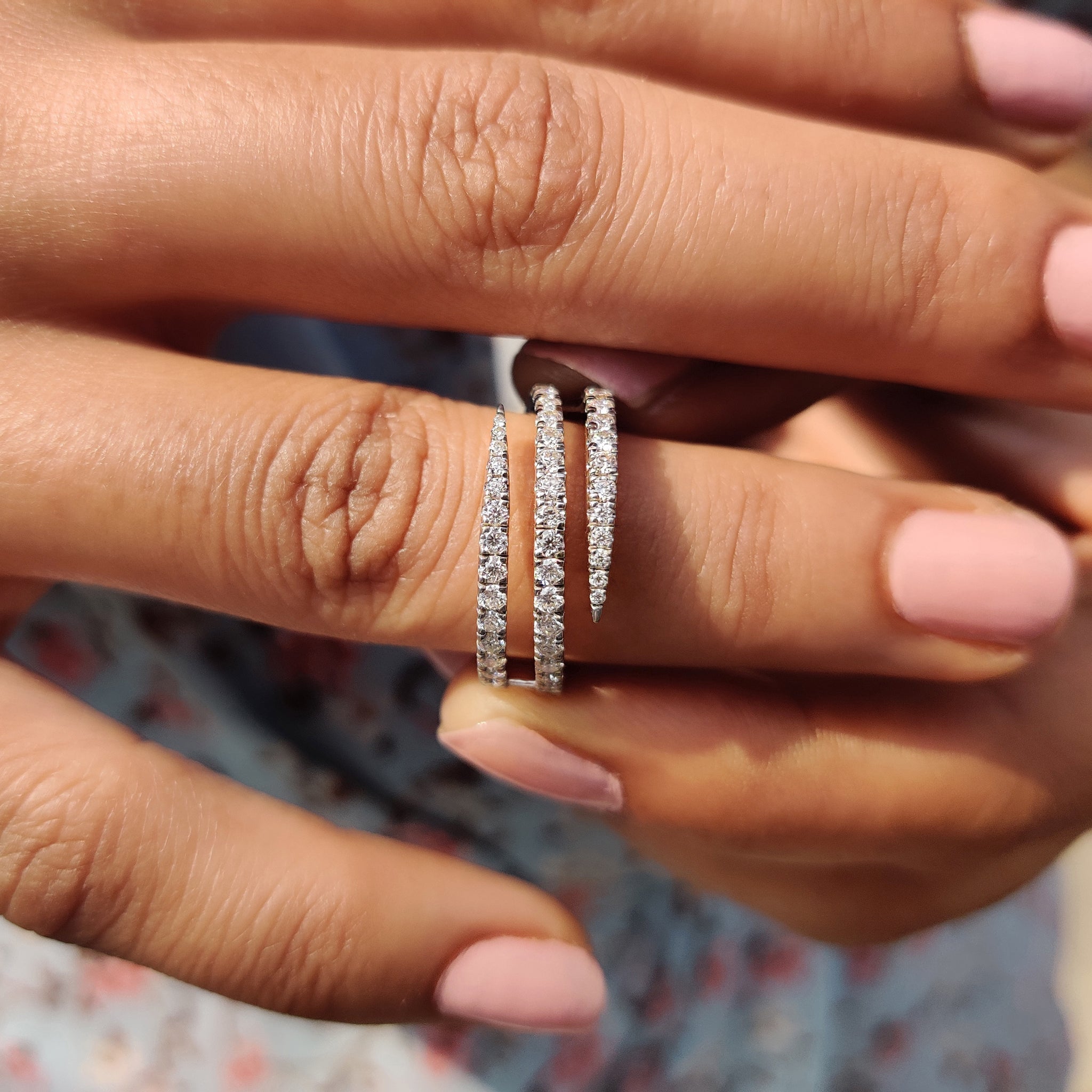 Spiral Ring - White Gold