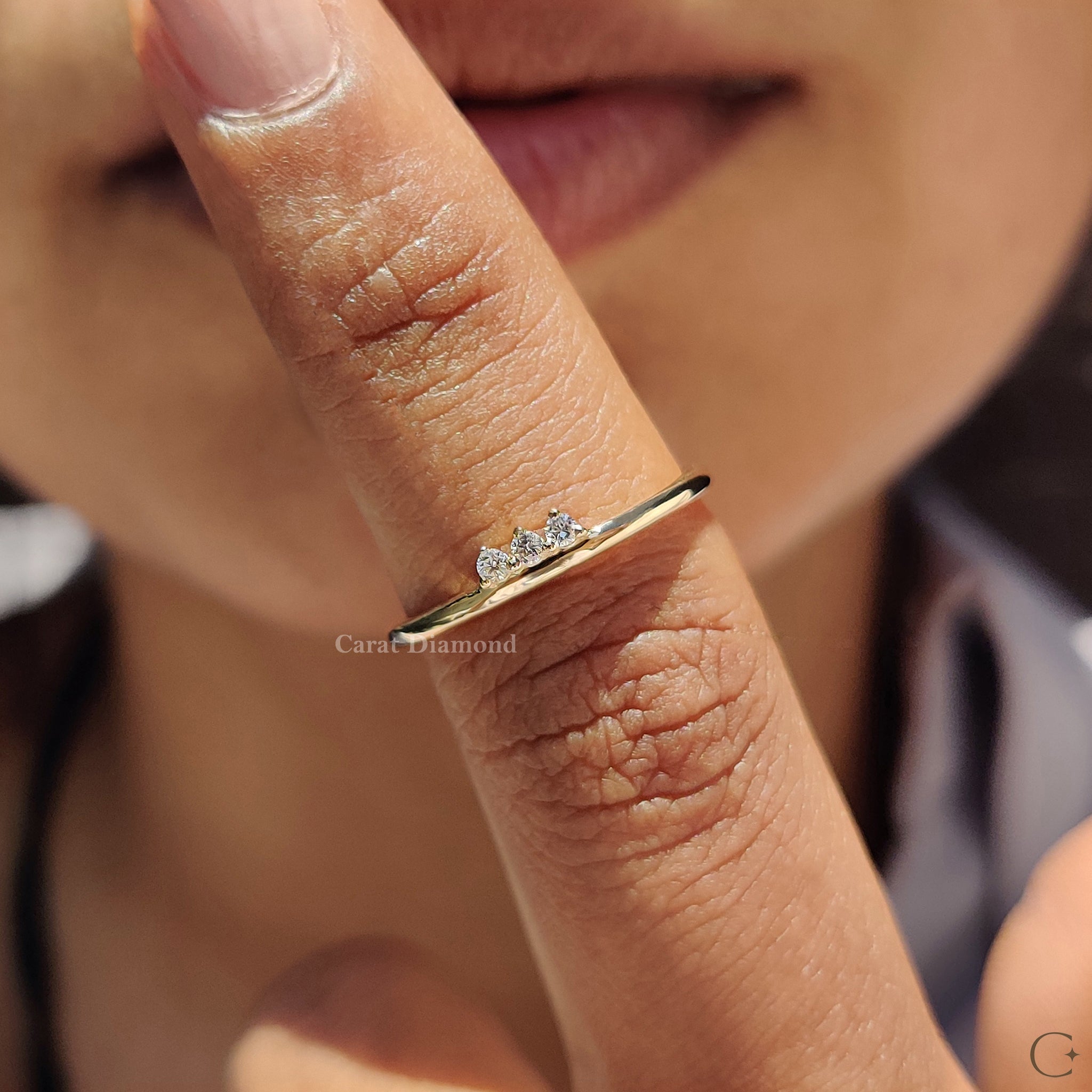 Buy wedding band with high-quality diamonds.
