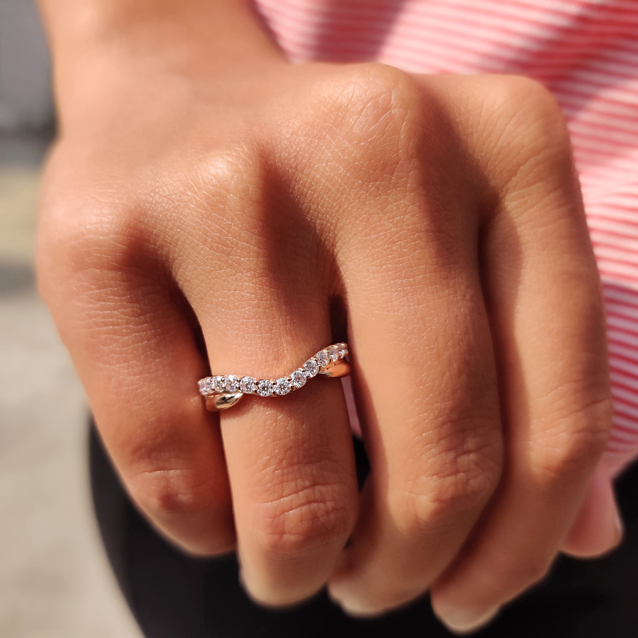 Round Diamond Rose Gold Curved Wedding Band