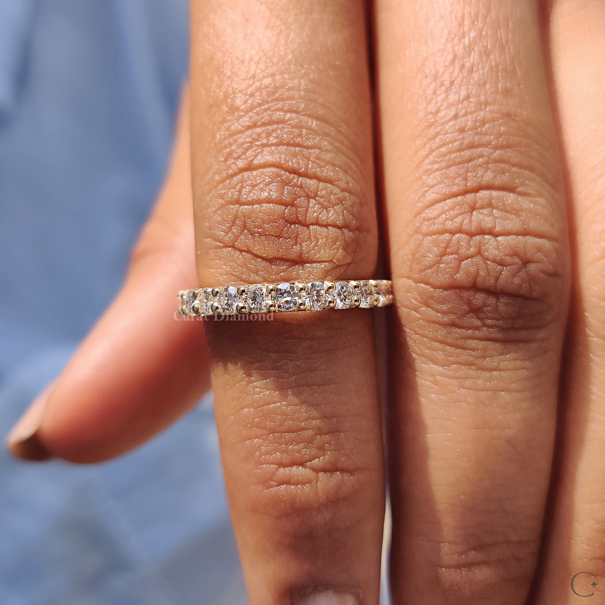 IGI certified ring shown with official grading card.
