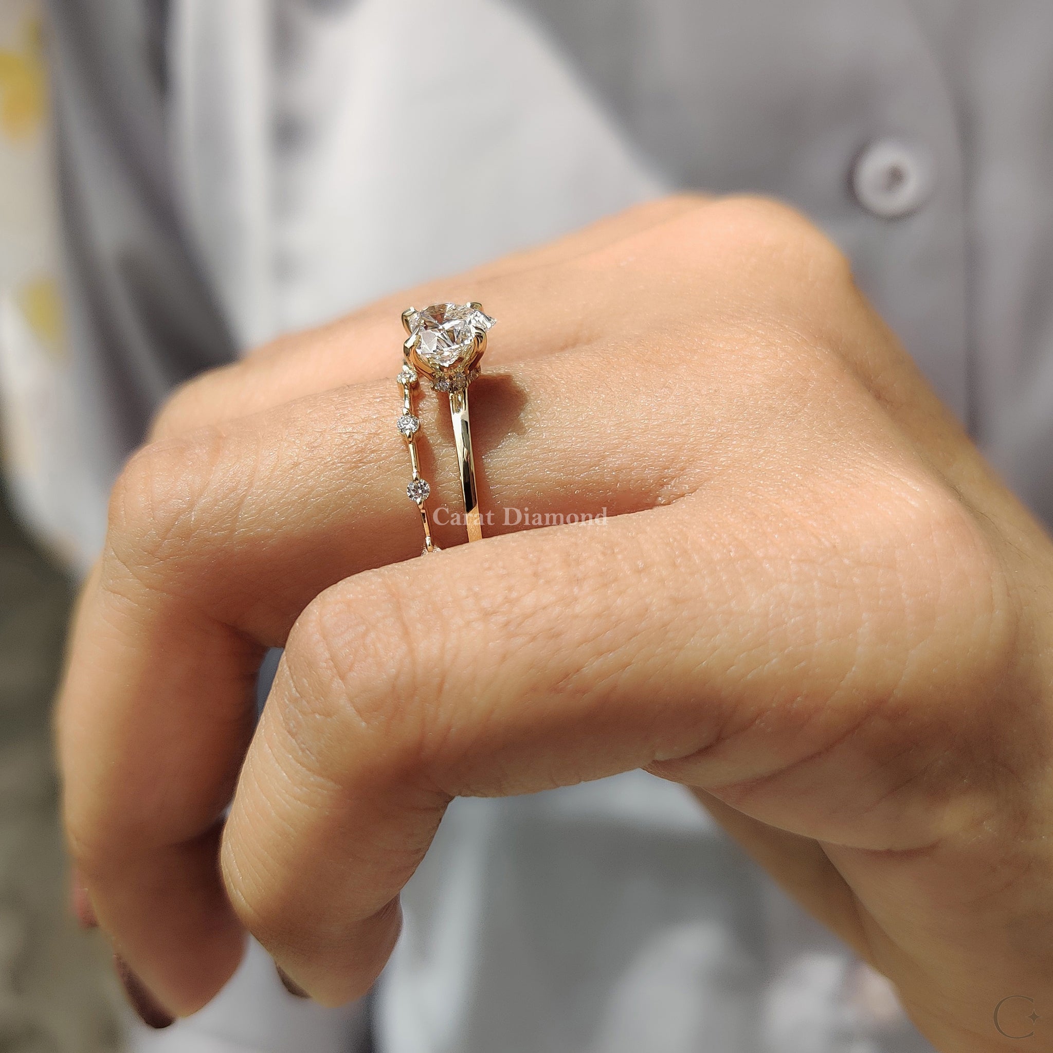 Simple wedding band ideal for everyday wear.
