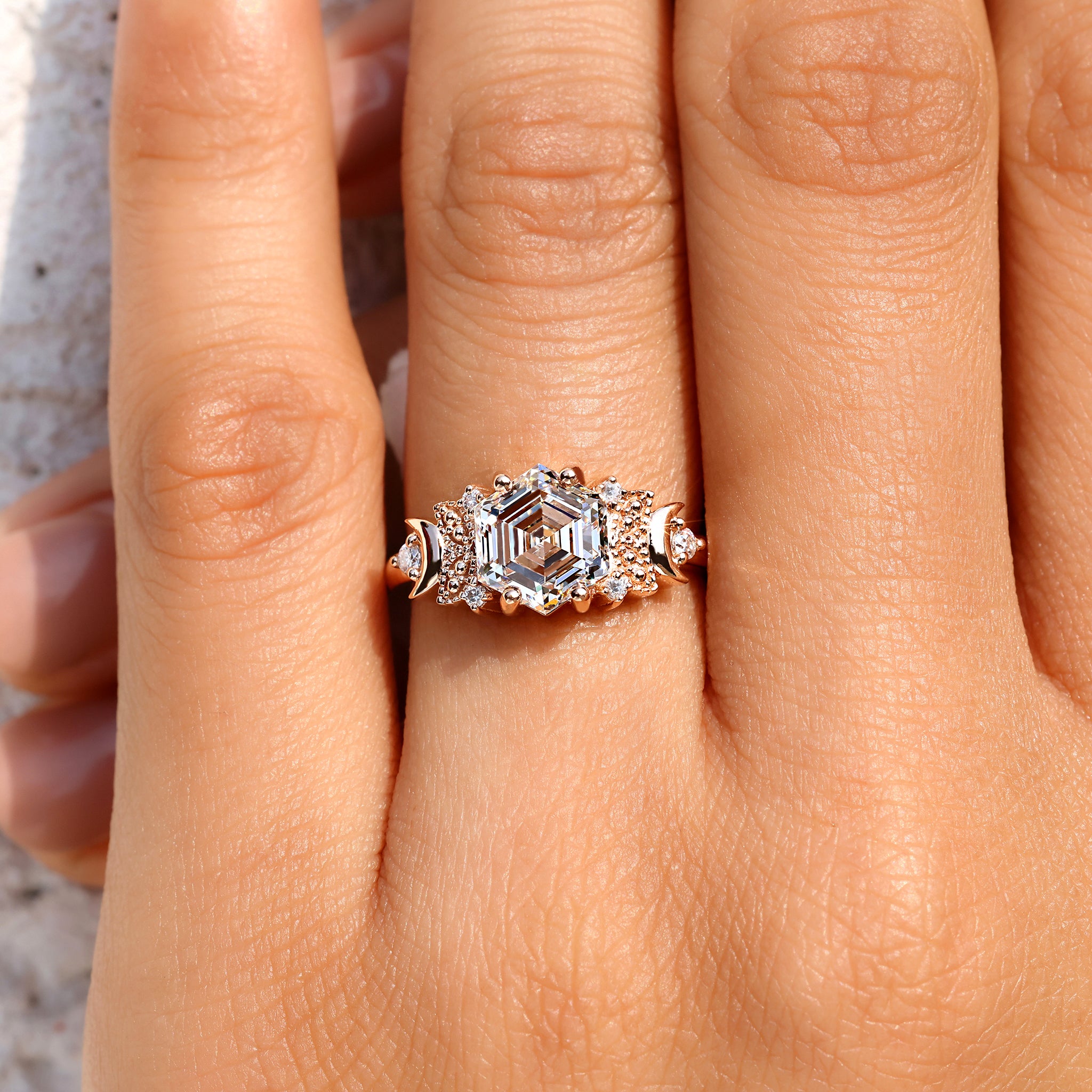 Lab grown diamond vintage engagement ring.
