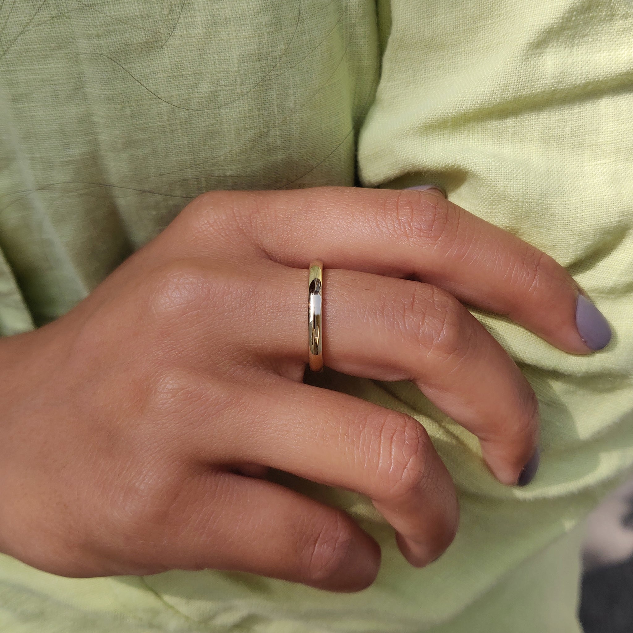 Plain Gold Wedding Band