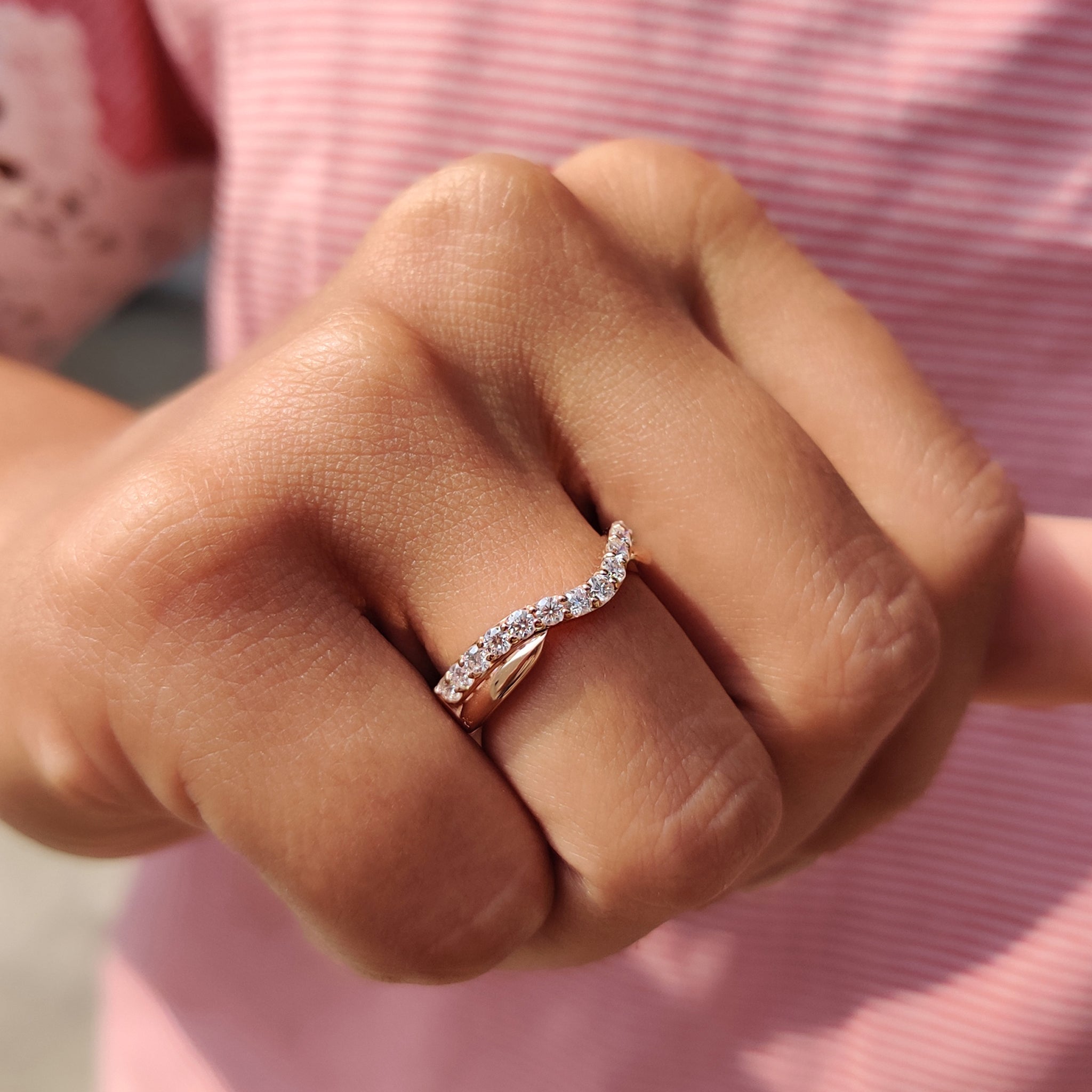 Round Diamond Rose Gold Curved Wedding Band