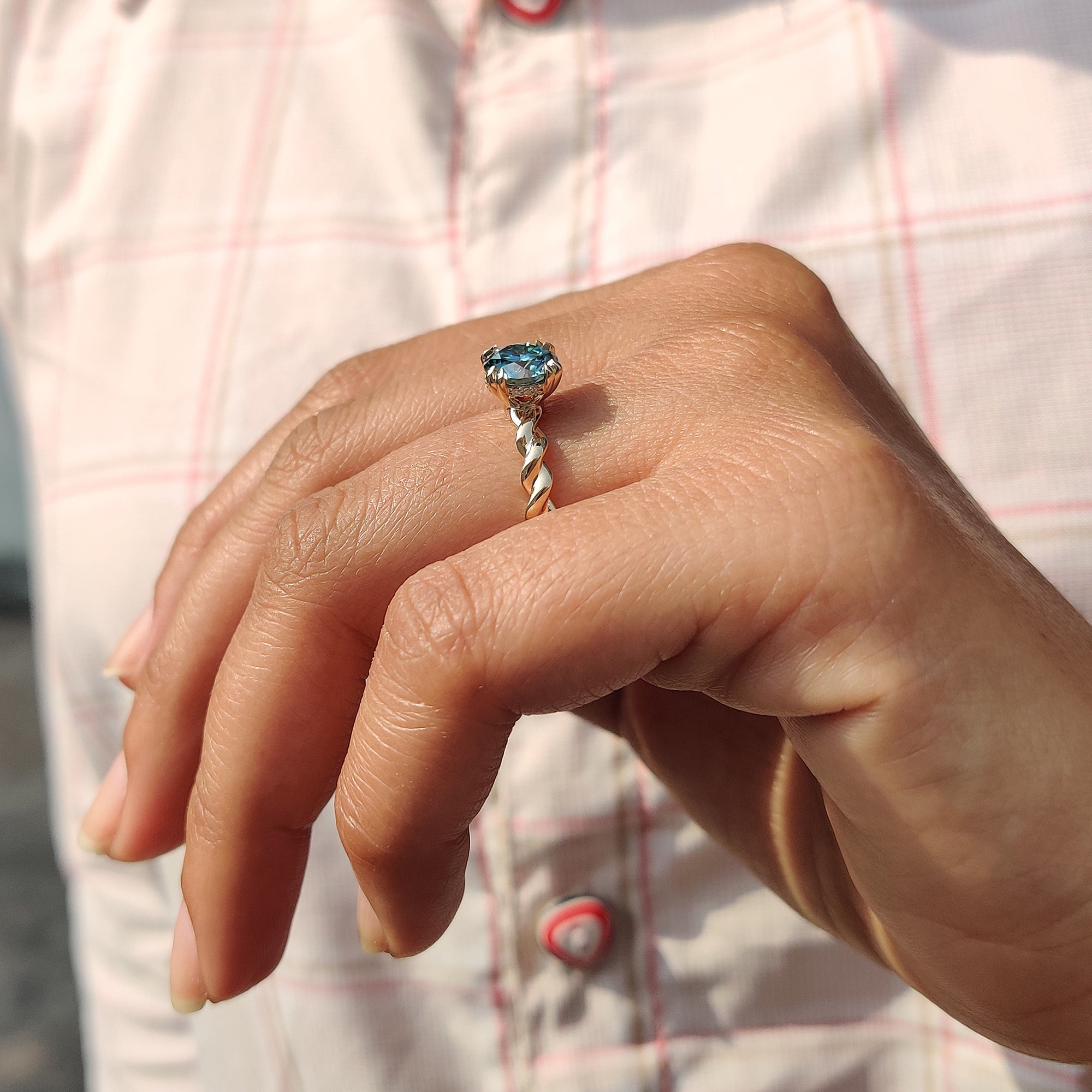 Round cut Moissanite ring with yellow gold setting