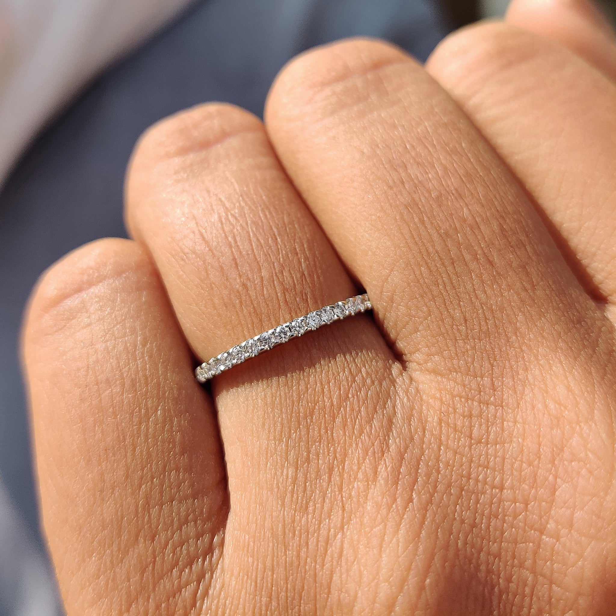 Half Eternity Band - Round Diamond