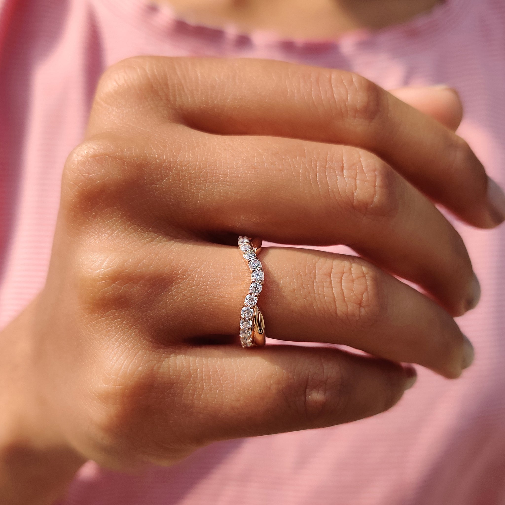 Round Diamond Rose Gold Curved Wedding Band