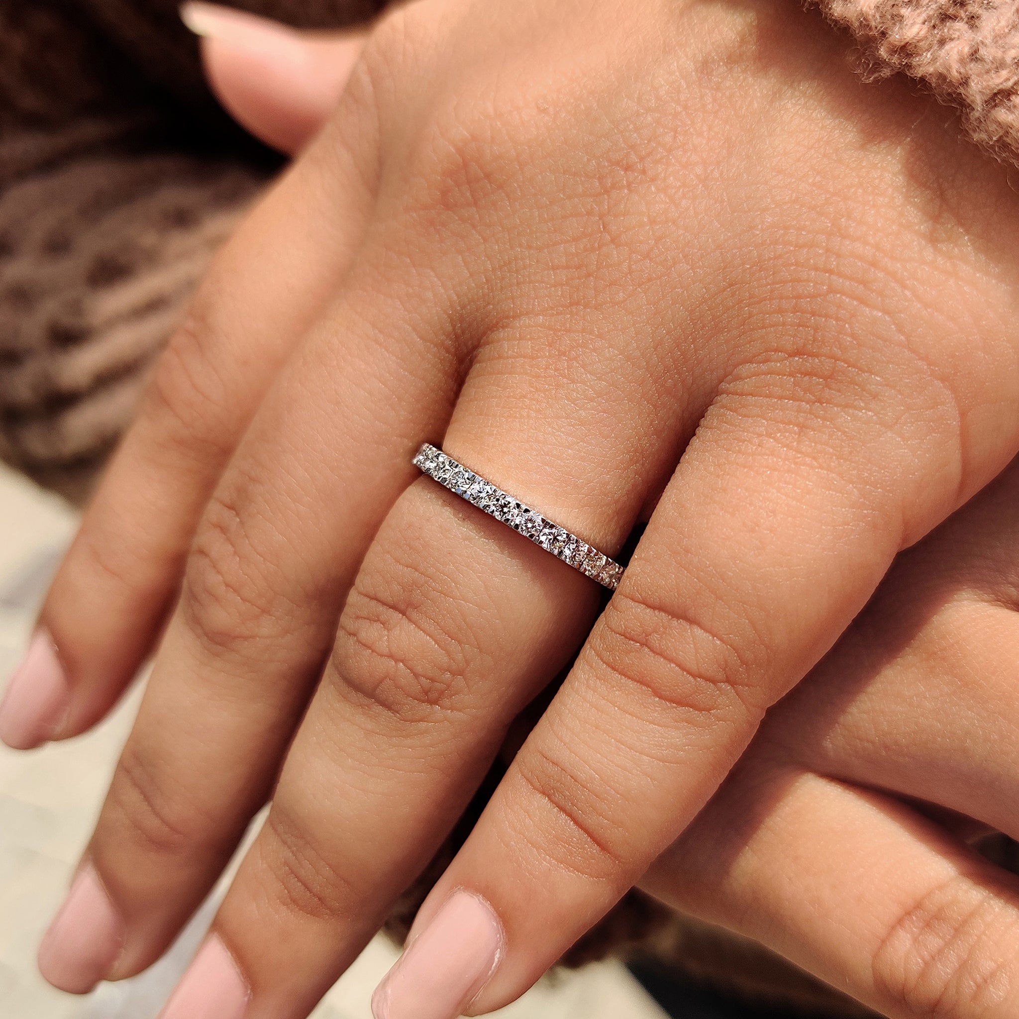 Elegant handmade band featuring exquisite craftsmanship and attention to detail.
