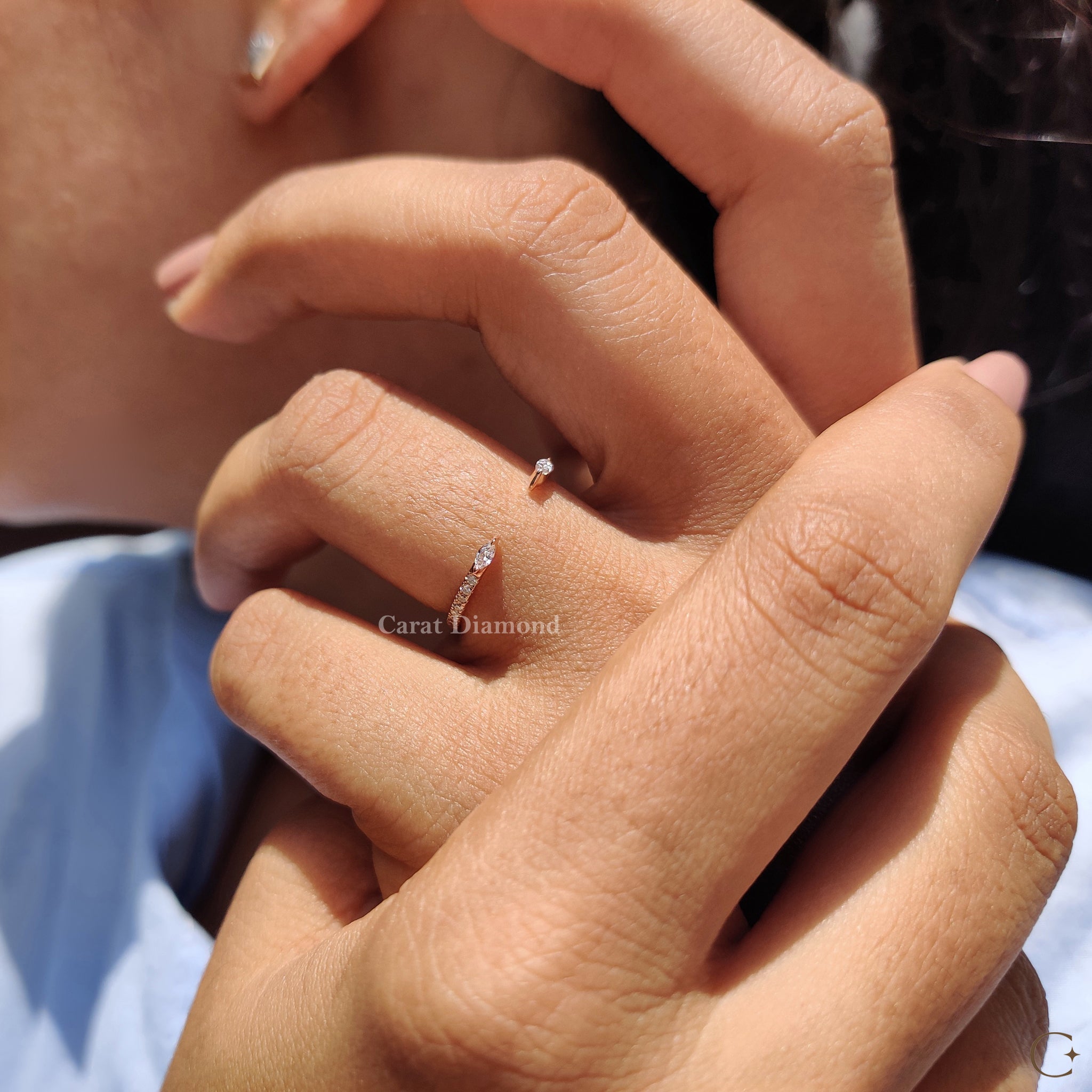 Round diamond wedding band with classic sparkle.
