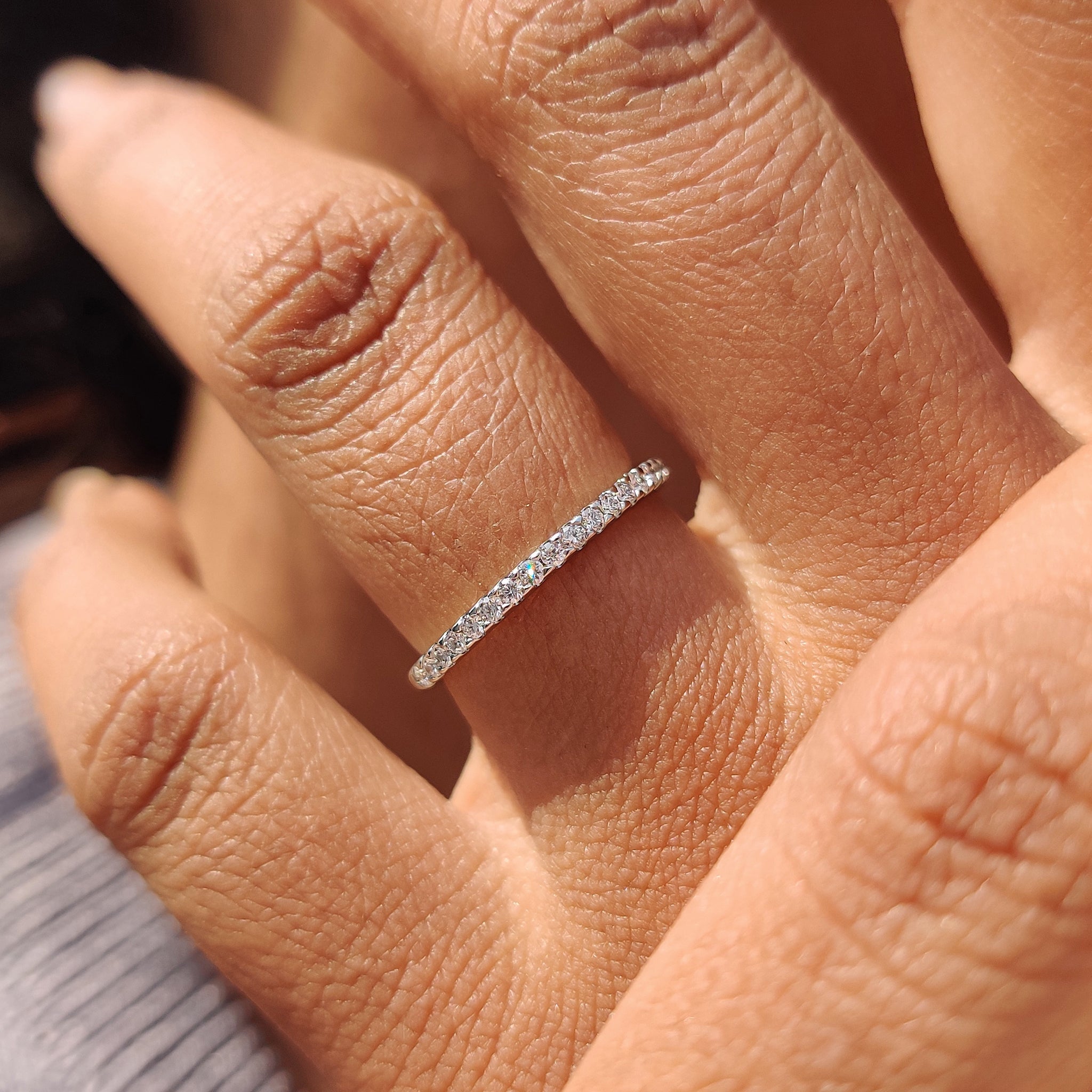 Half Eternity Band - Round Diamond