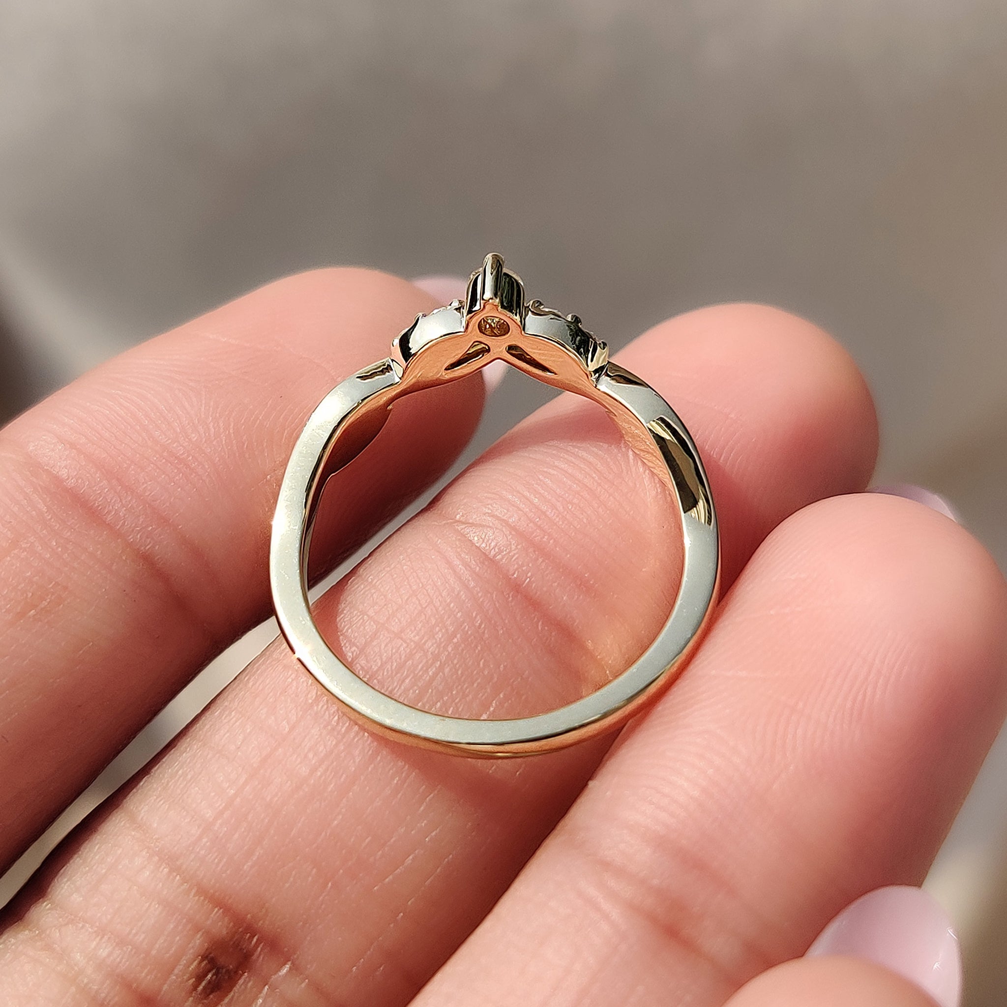 Lab Grown Diamond ring with brilliant clarity and sparkle.
