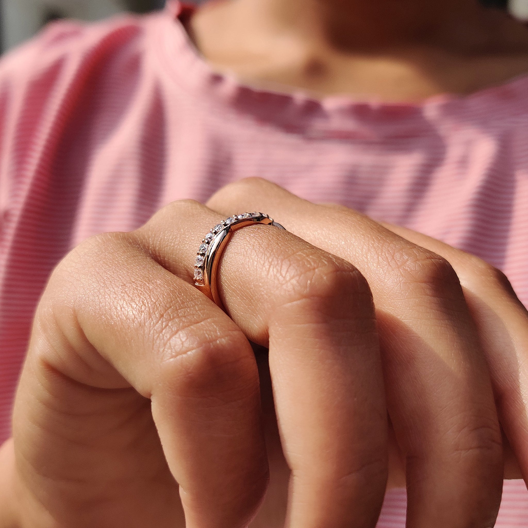 Round Diamond Rose Gold Curved Wedding Band