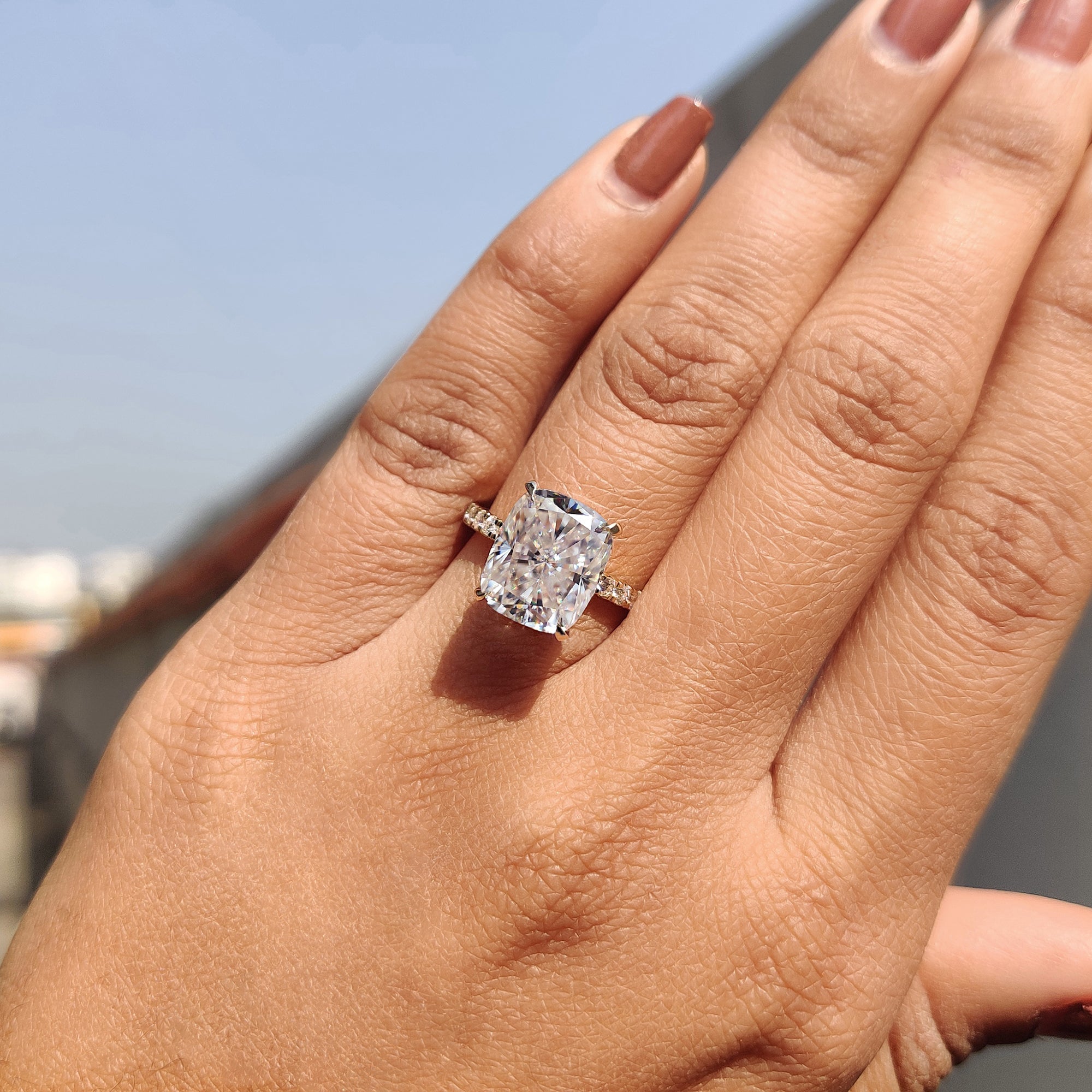 Carat diamonds engagement ring with exquisite shine.
