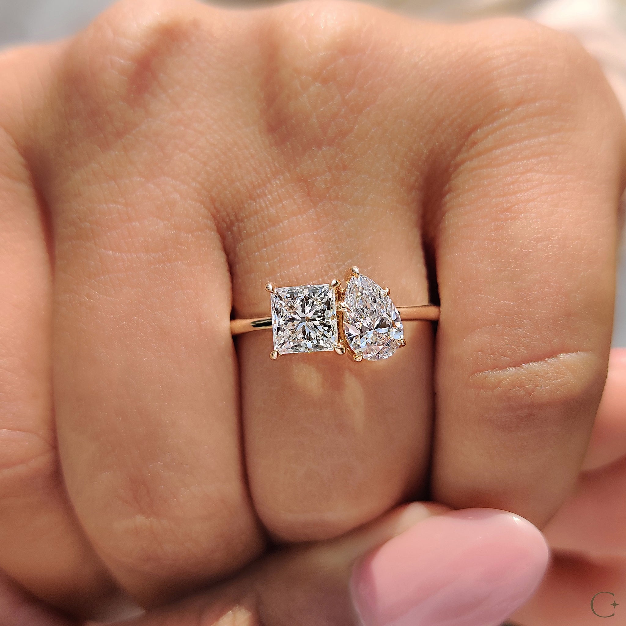 A round cut ring set in yellow gold
