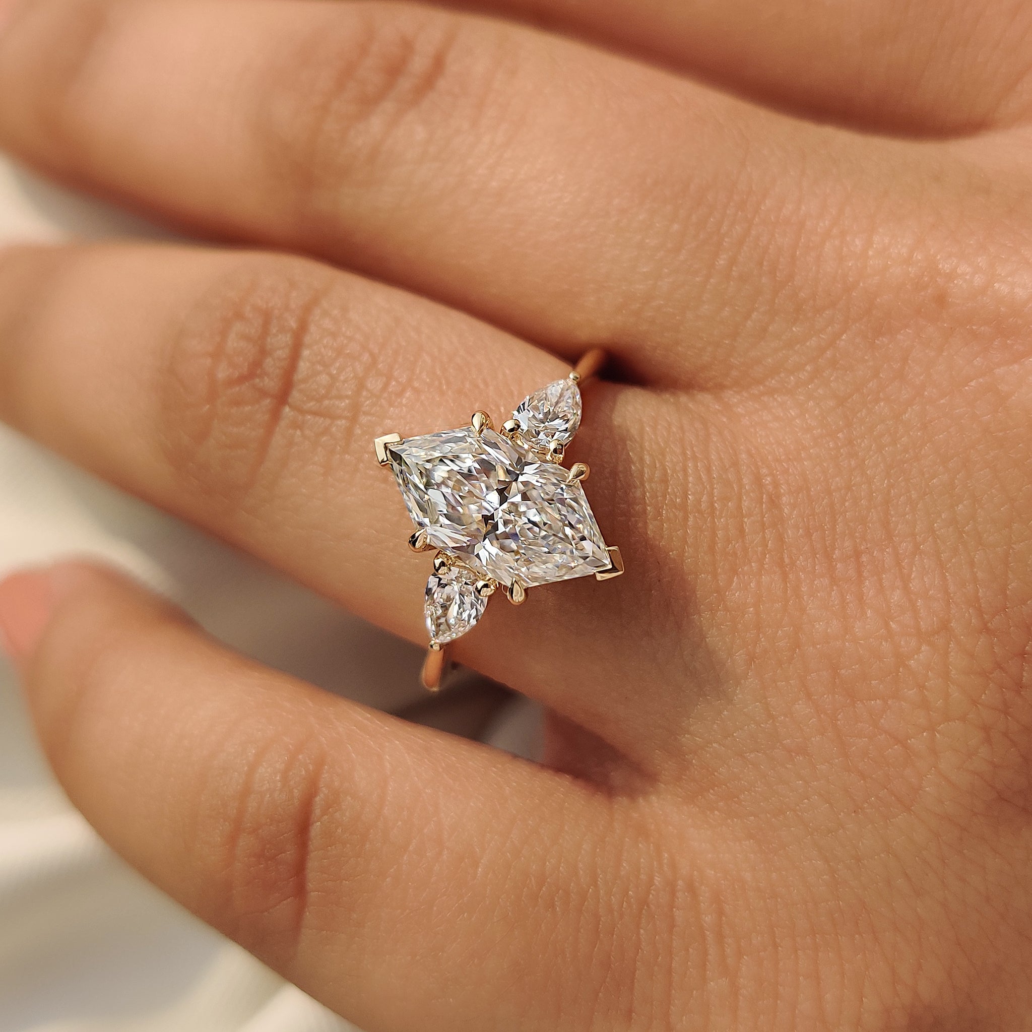 Dutch marquise diamond ring with secure prong setting
