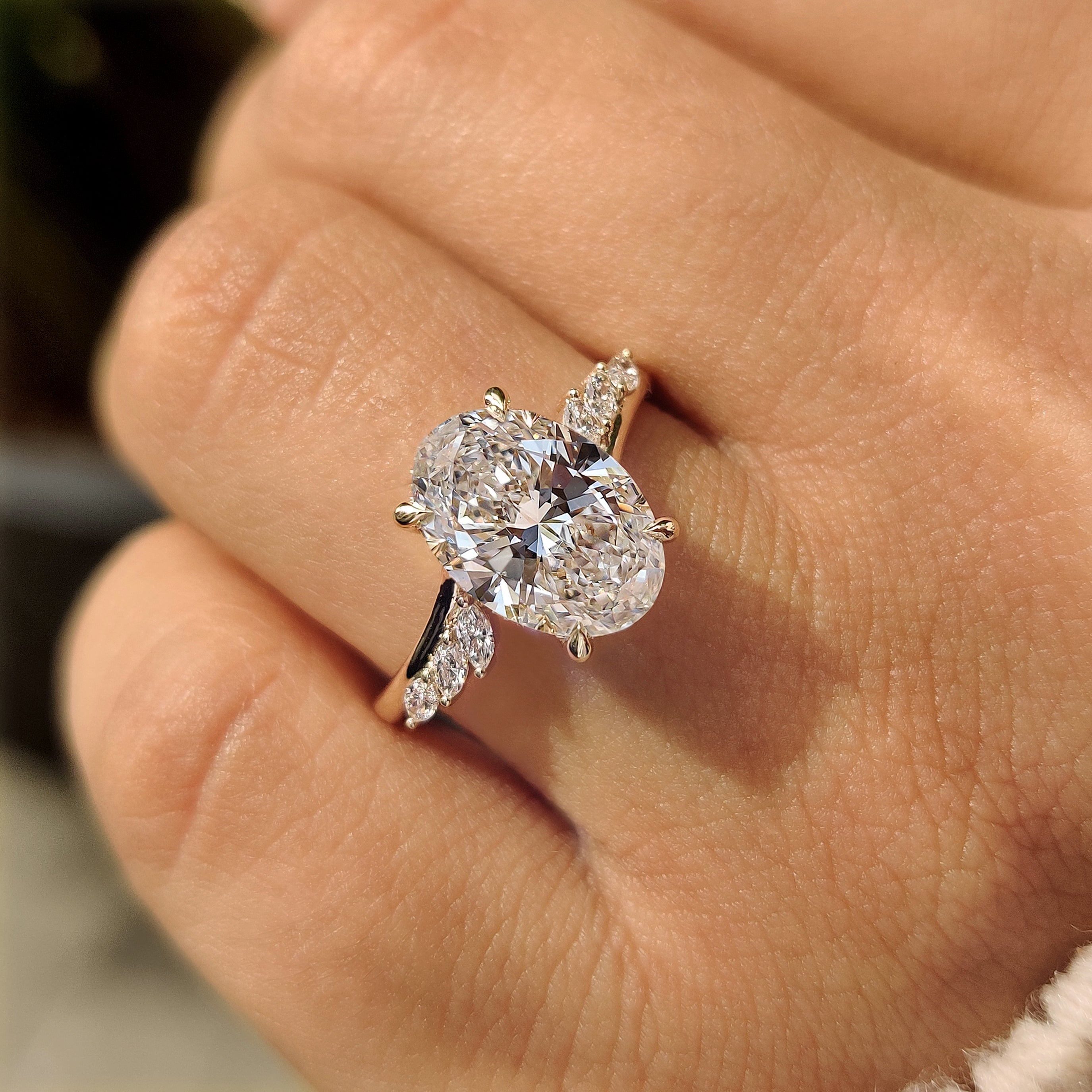 IGI certified oval diamond ring handmade.
