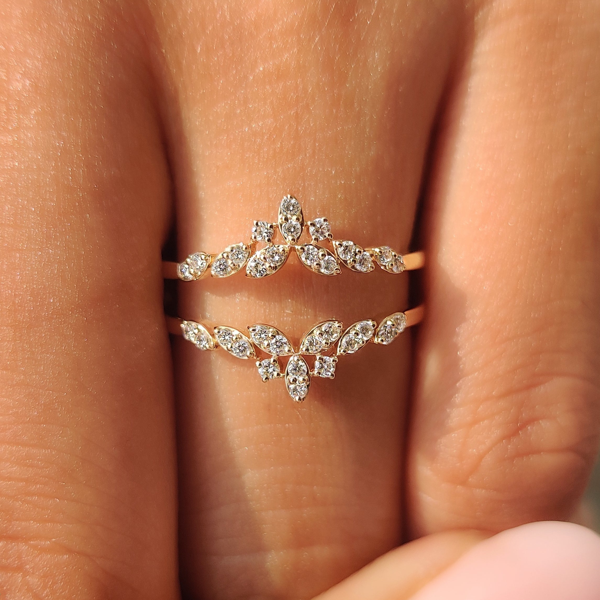 Round diamond wedding band viewed from the front.