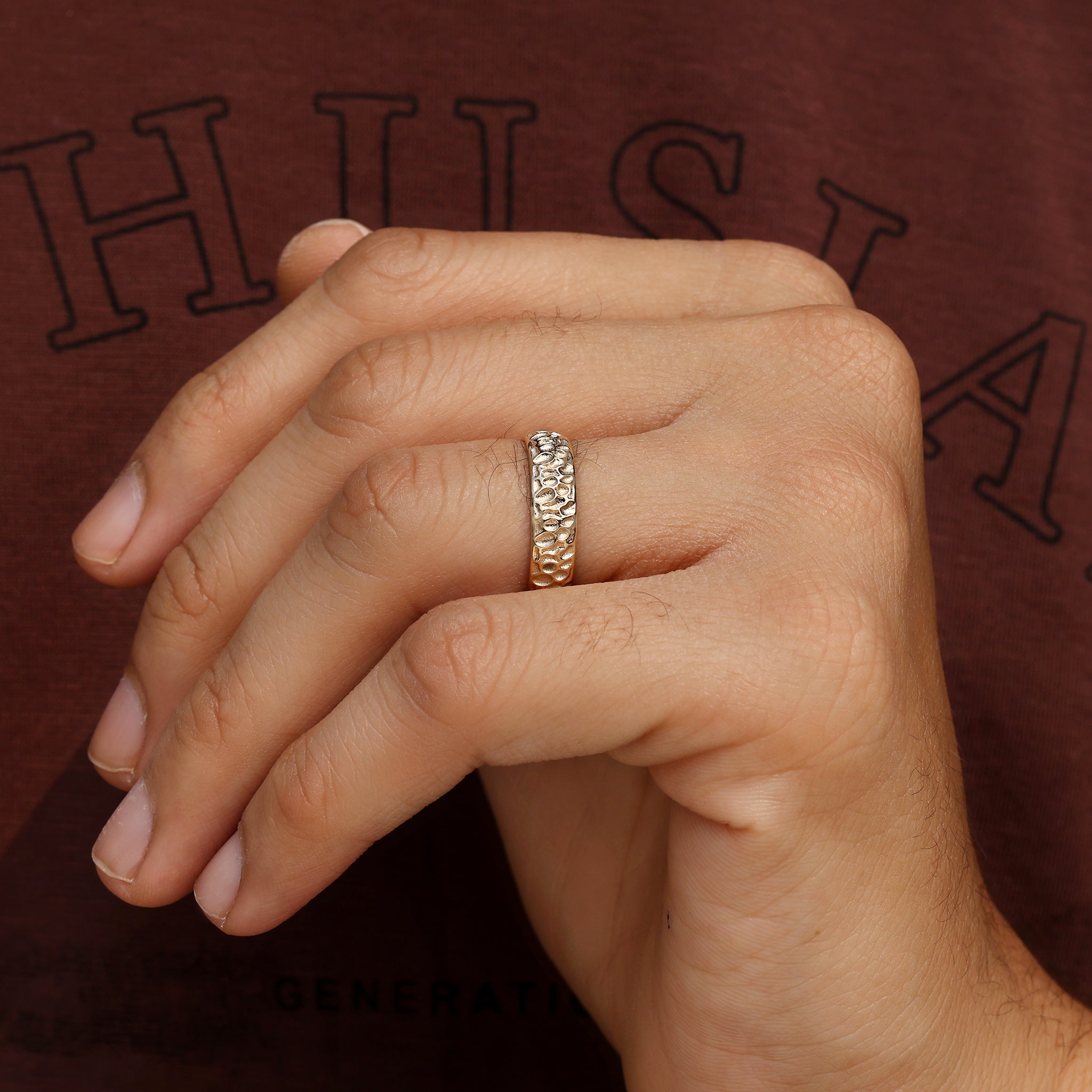 Hammer finish men's engagement ring for modern style
