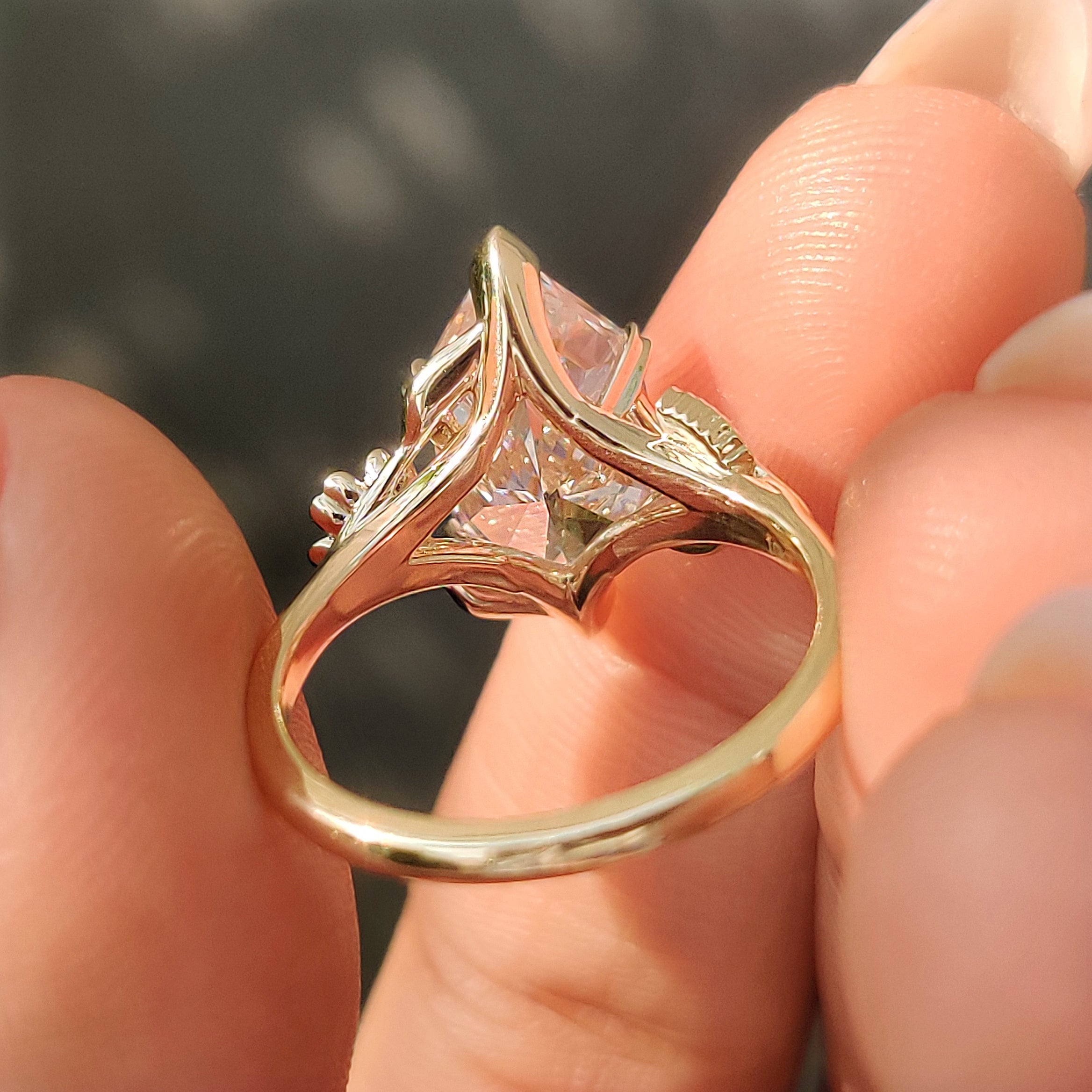 Open gallery Dutch marquise diamond ring viewed from the side.
