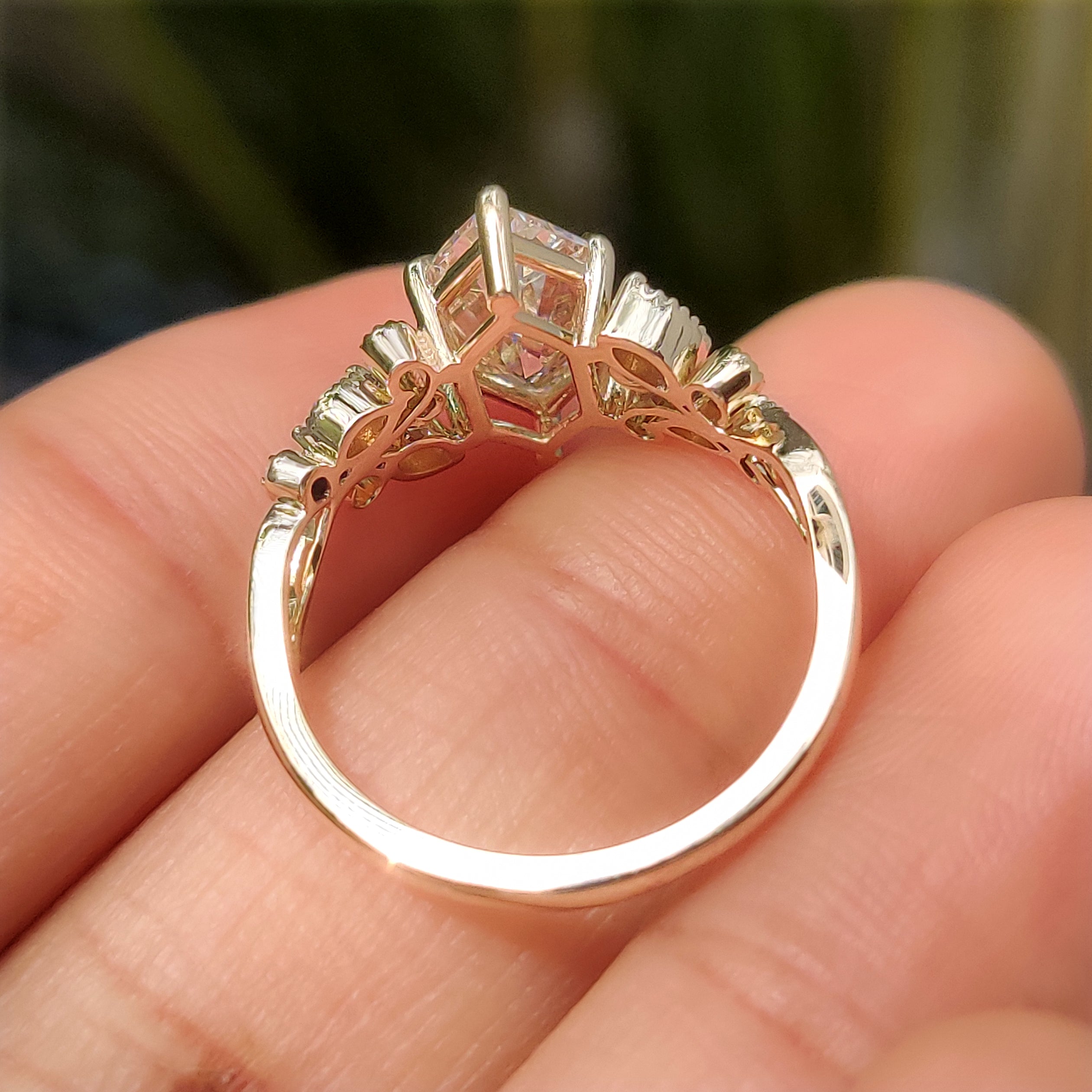 Marquise and round side stones beside dutch marquise diamond
