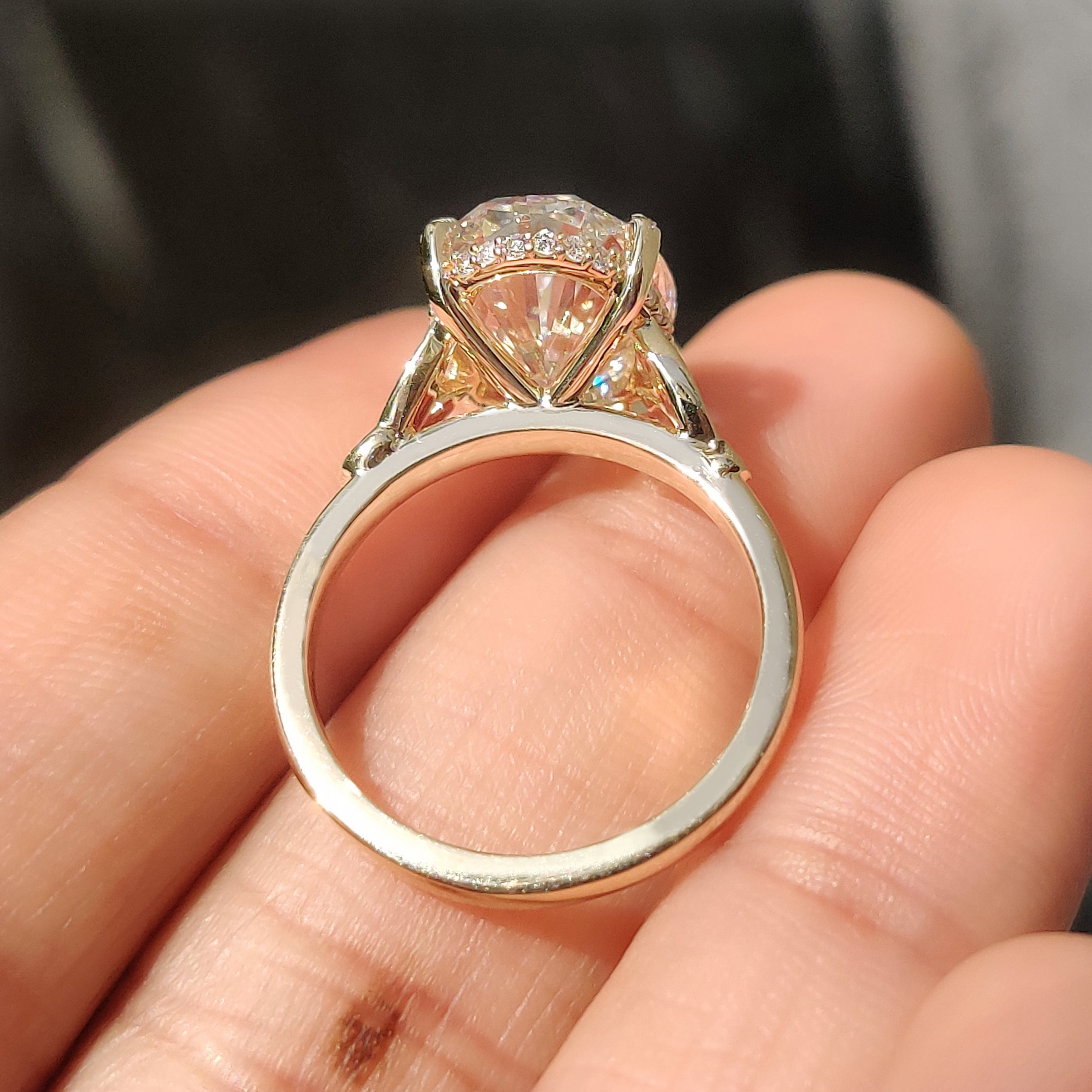 IGI certified oval diamond engagement ring
