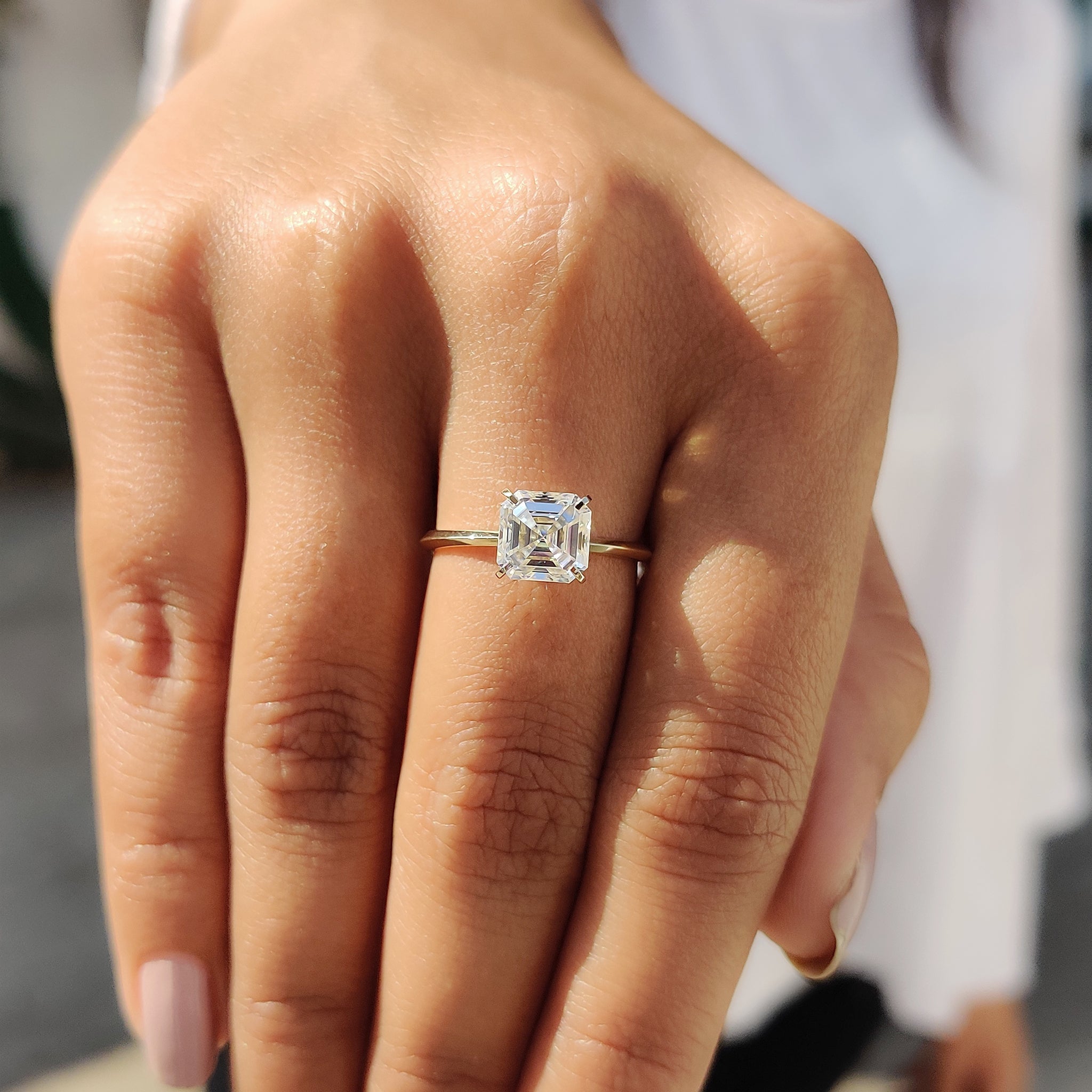 Classic white gold solitaire ring crafted with sophistication and style.