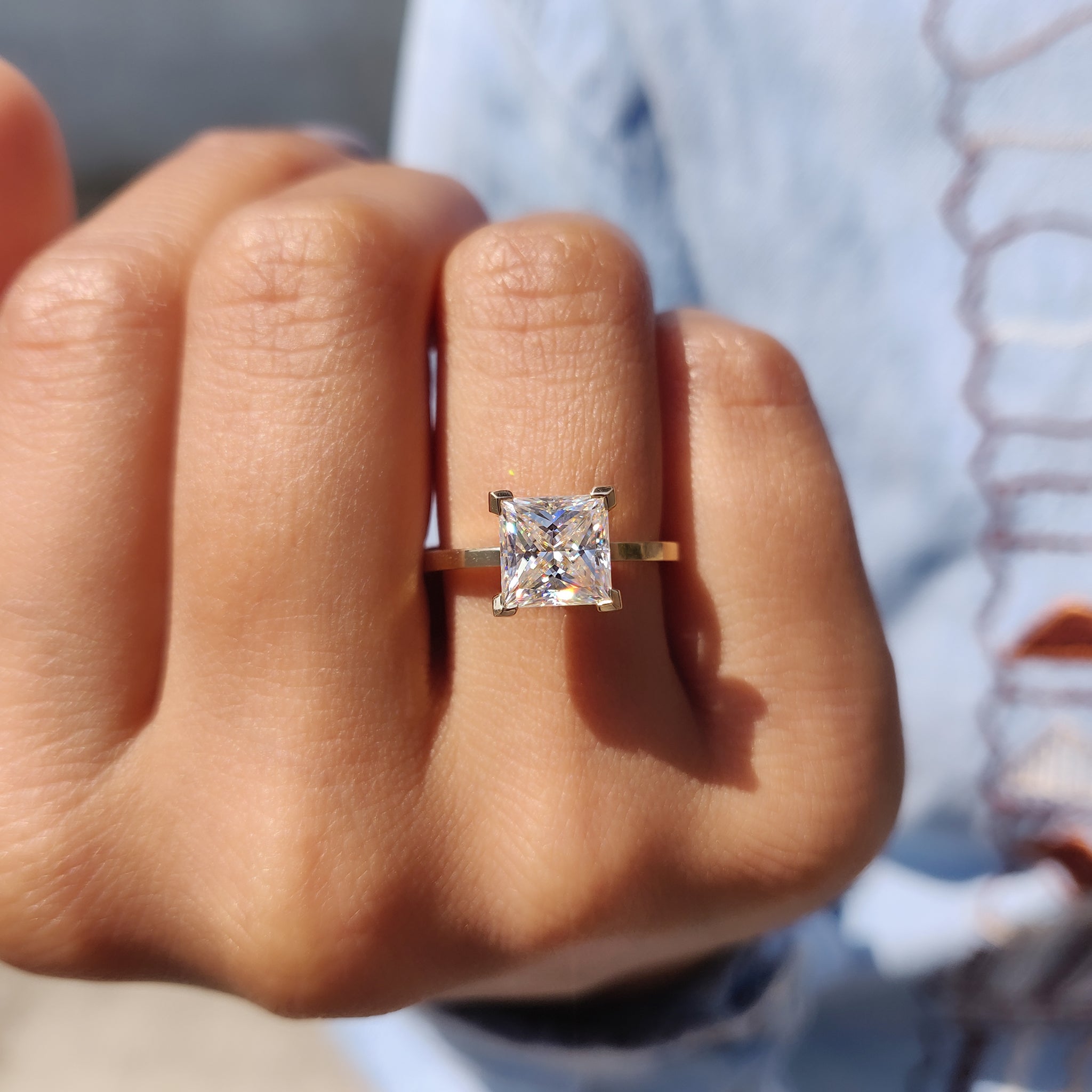 The V prong setting ring enhances the stone with a sleek, secure design.
