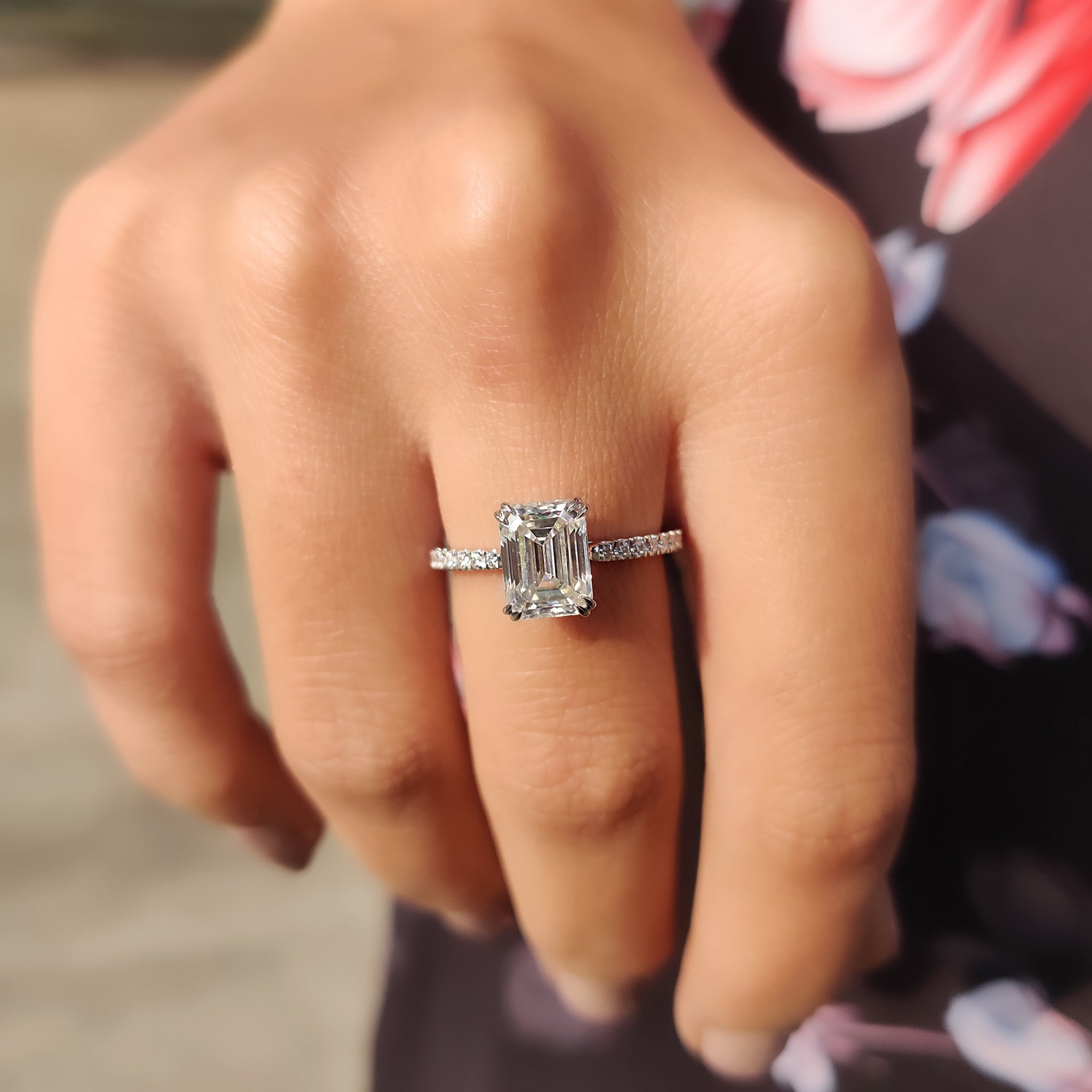 Round cut pave setting on a custom engagement ring.
