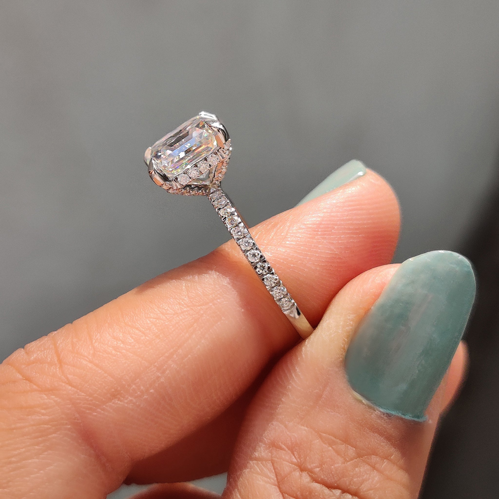 Carat diamonds engagement ring in white gold.
