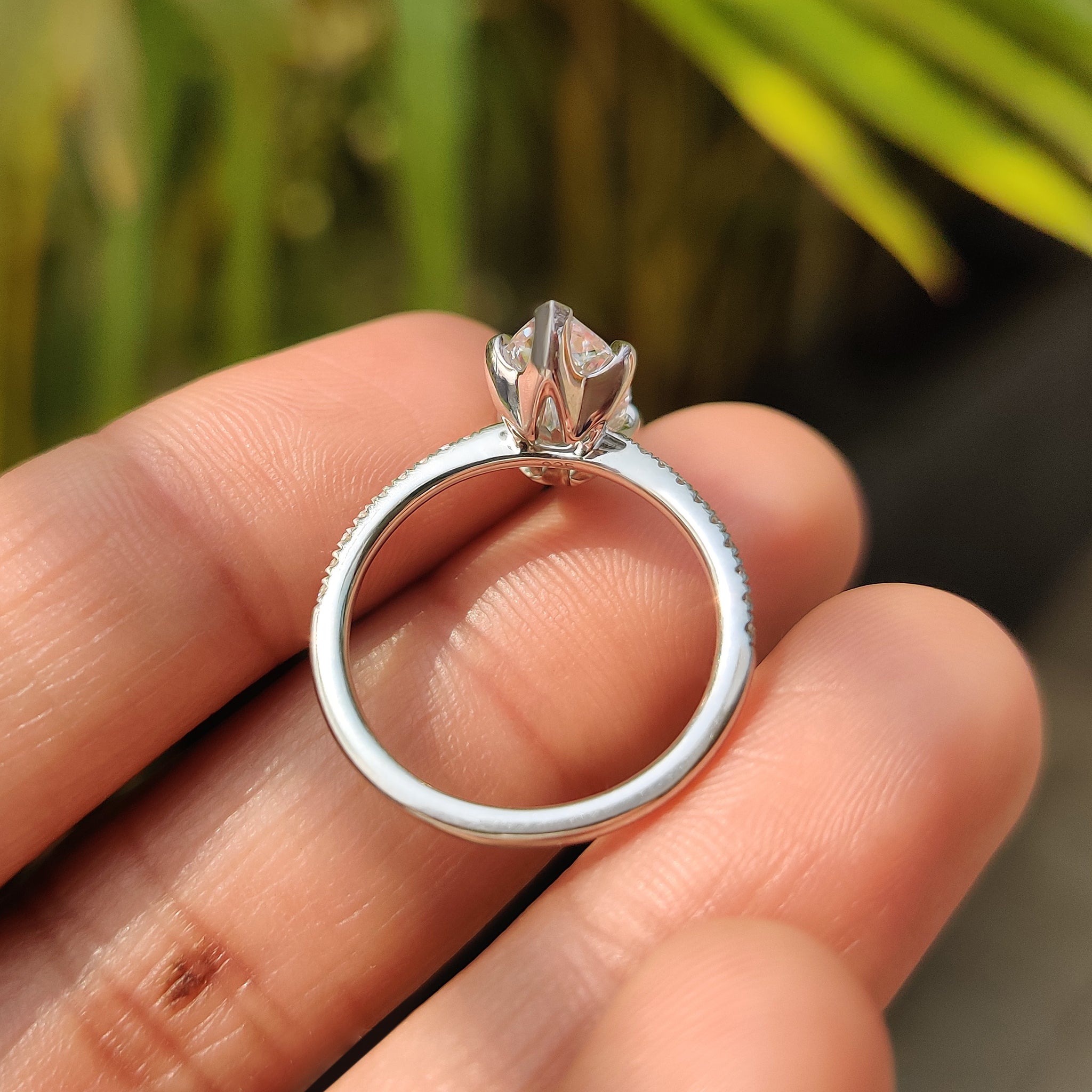 Marquise Cut Diamond Ring With Tulip Prong