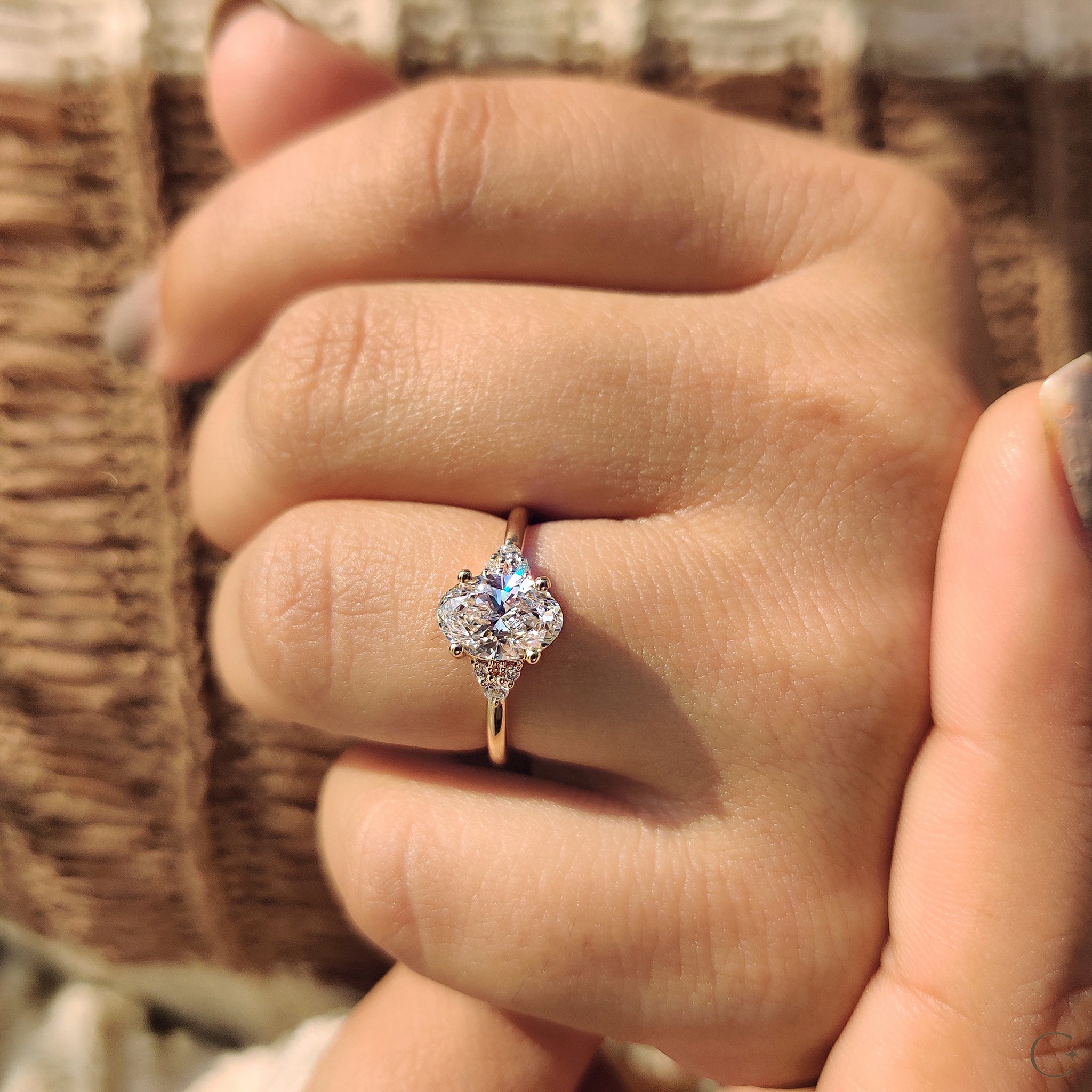 Buy engagement ring featuring a beautiful oval diamond.
