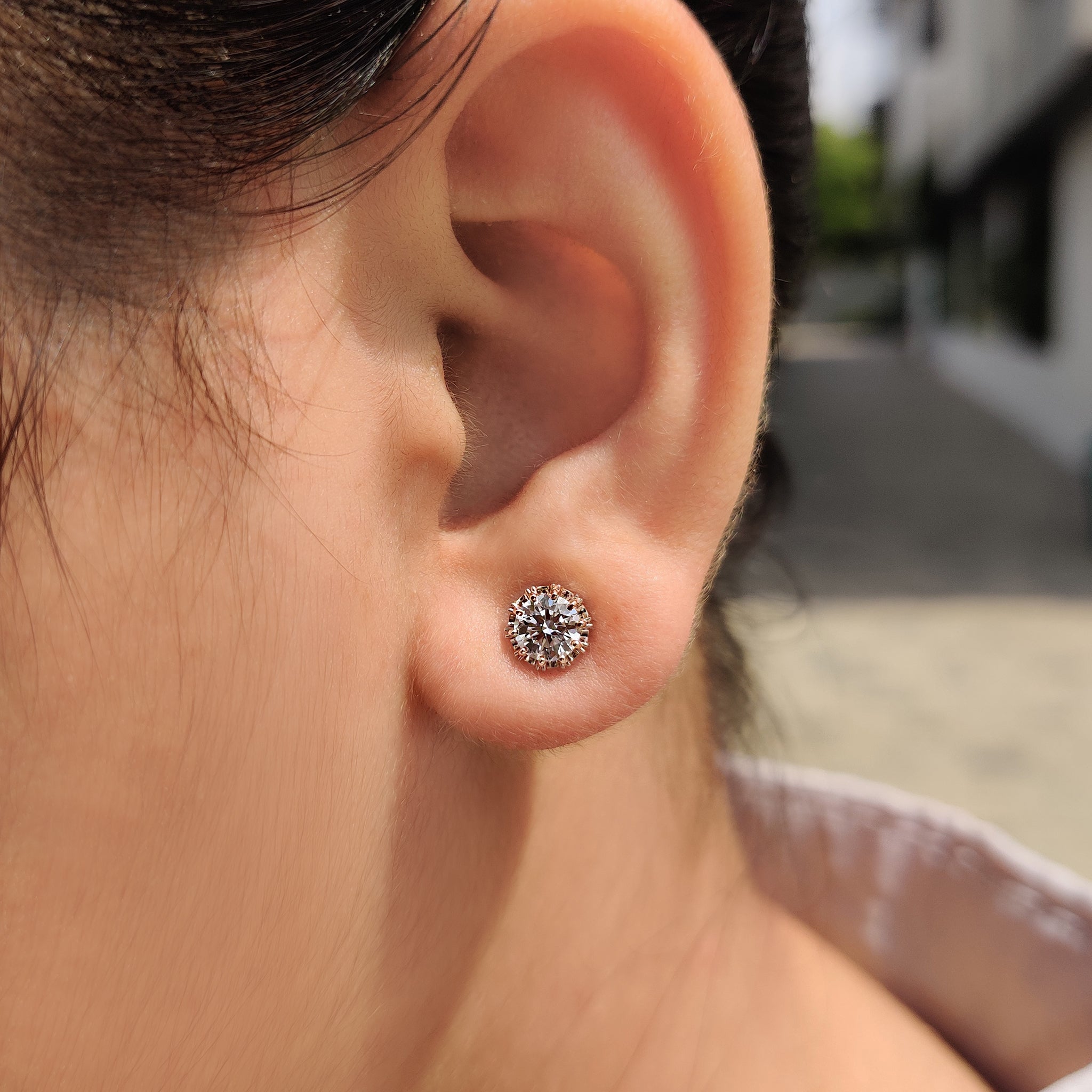 Round Diamond Rose Gold Stud Earrings