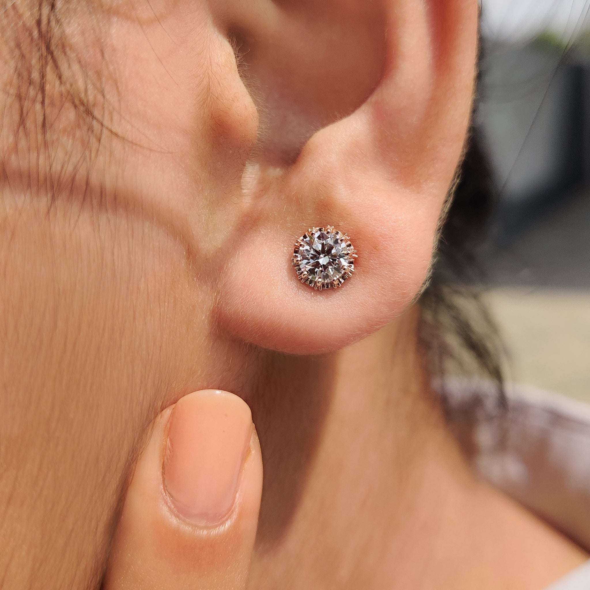 Round Diamond Rose Gold Stud Earrings