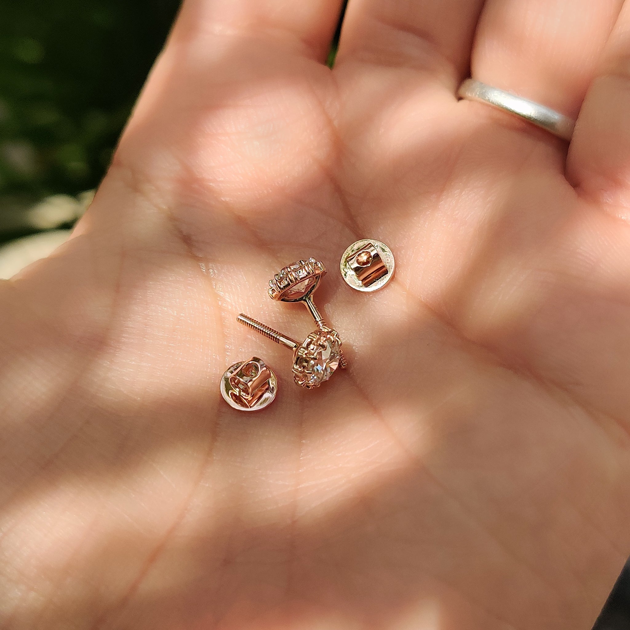 Round Diamond Rose Gold Stud Earrings