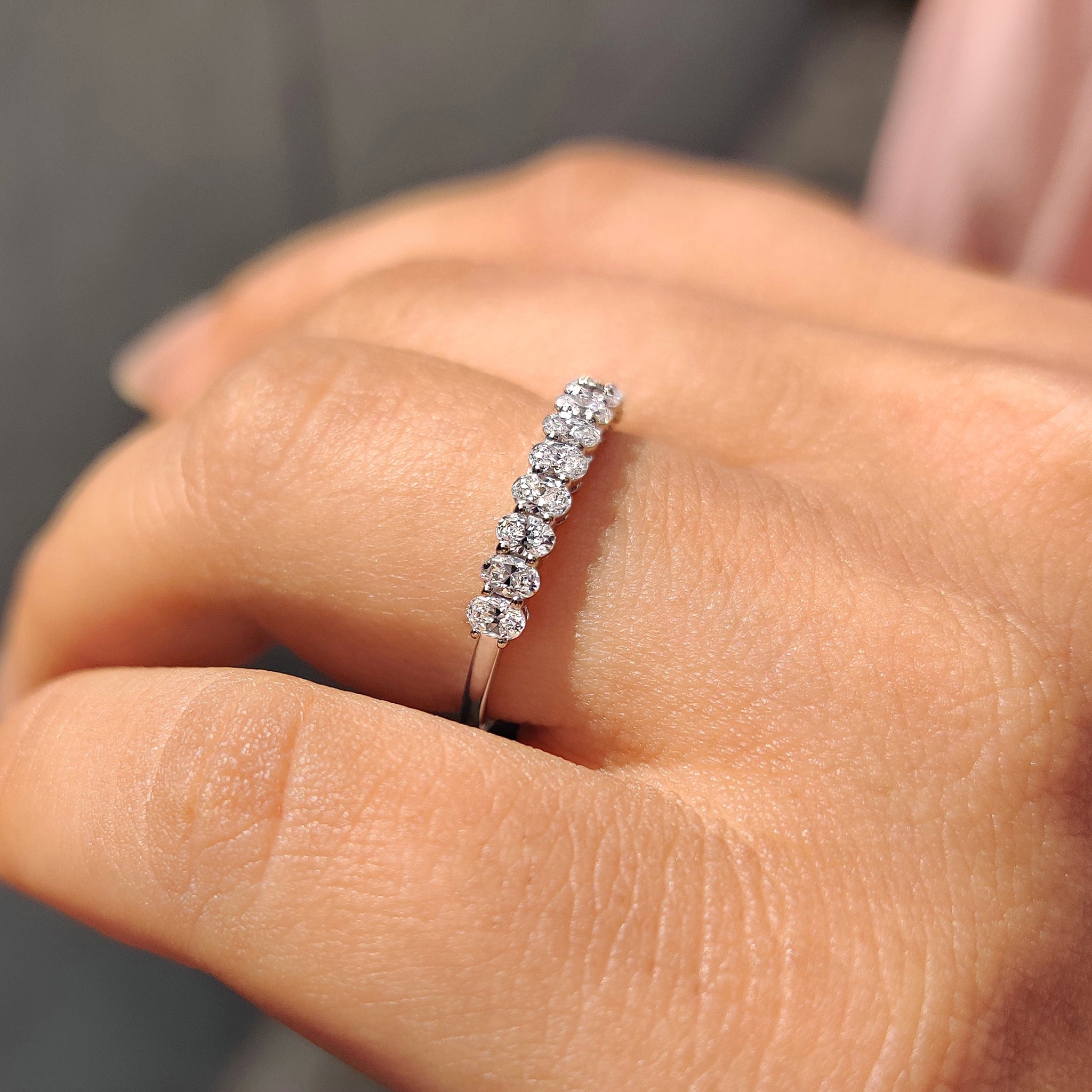 Handmade band perfect as an anniversary gift for her with lab grown diamond.
