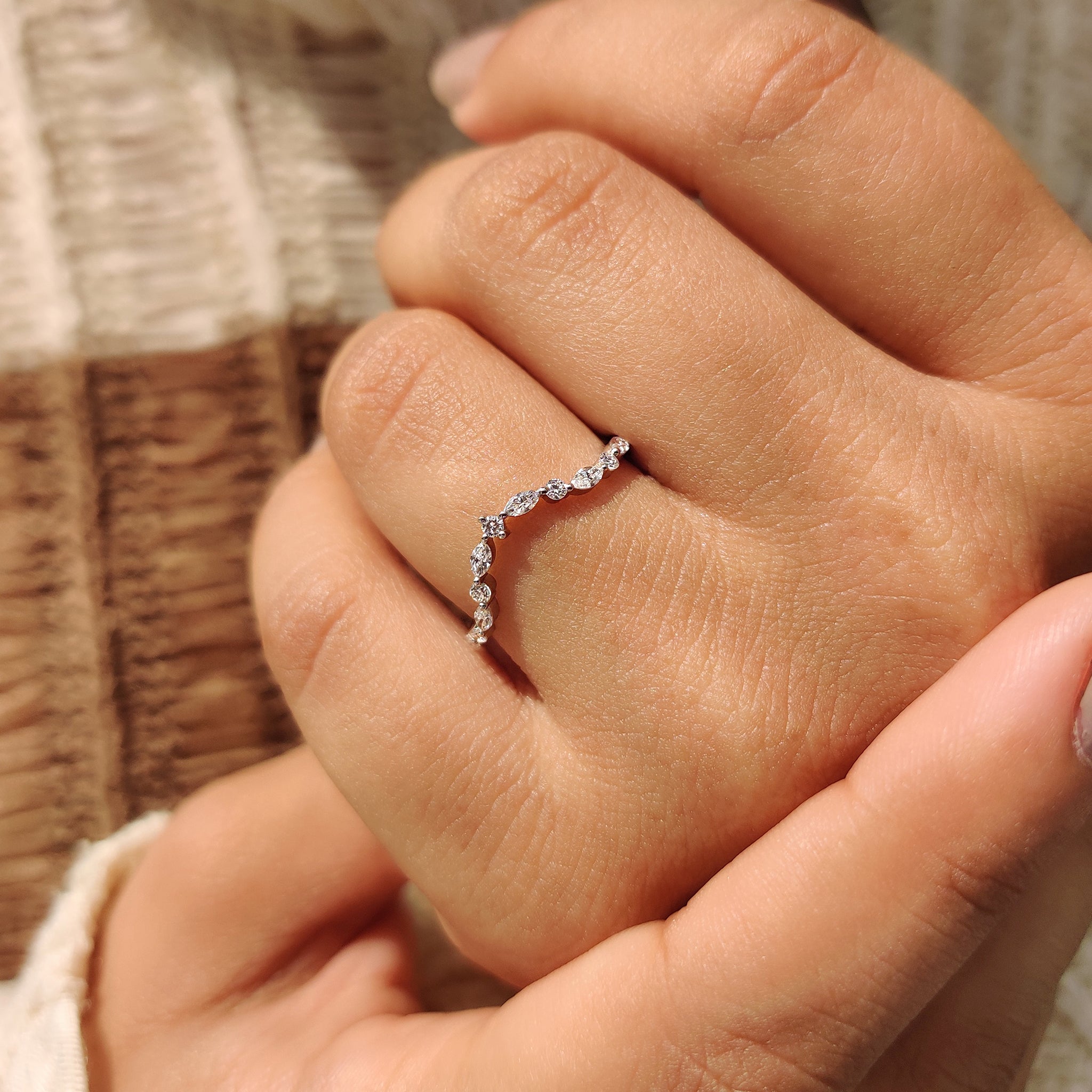 IGI certified ring with handmade band.
