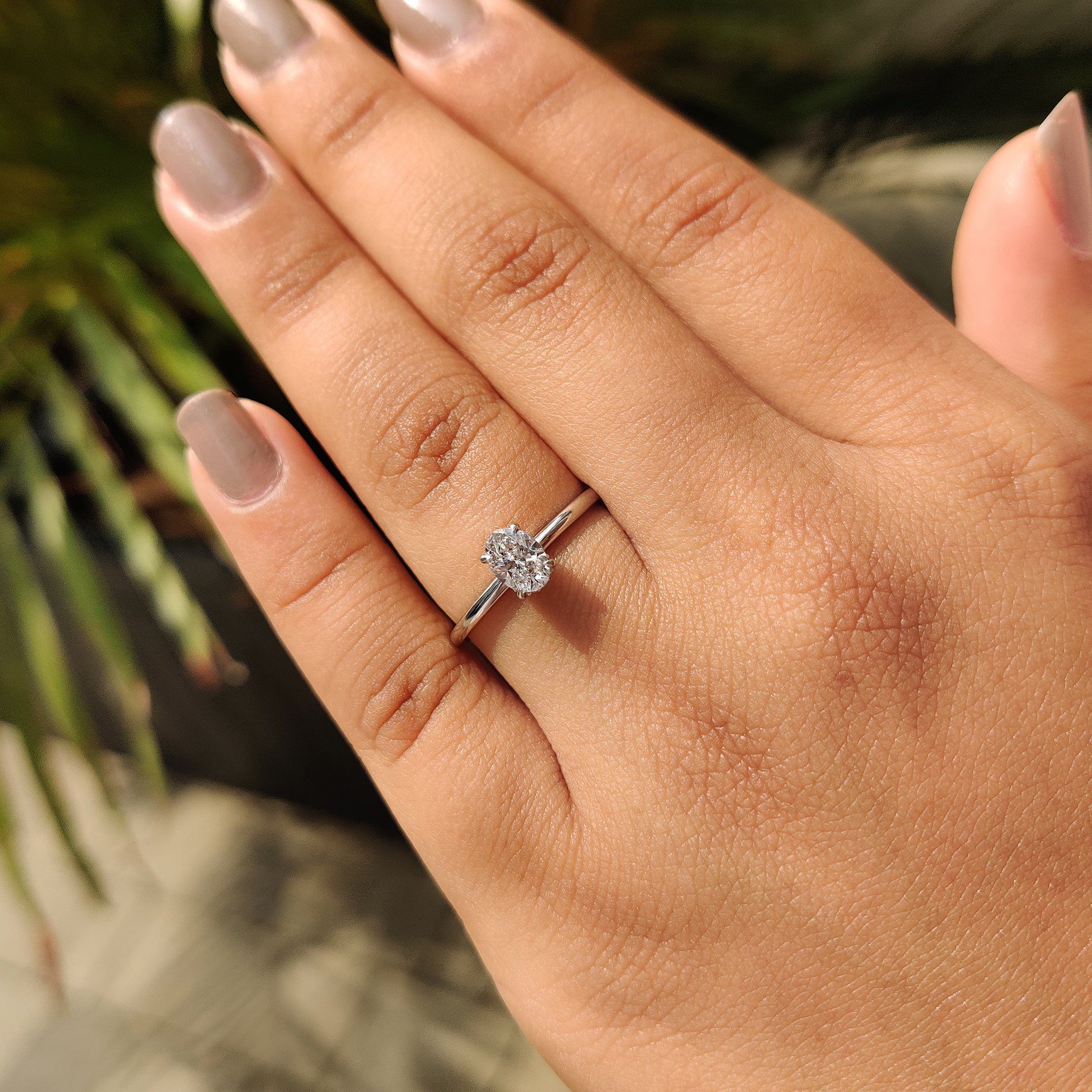 Solitaire setting ring with Lab Grown Diamond.
