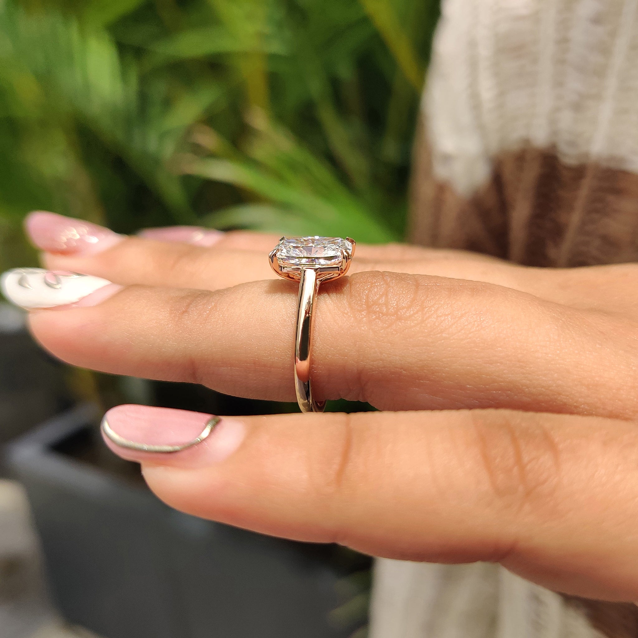 Handmade jewelry with carat diamonds ring.
