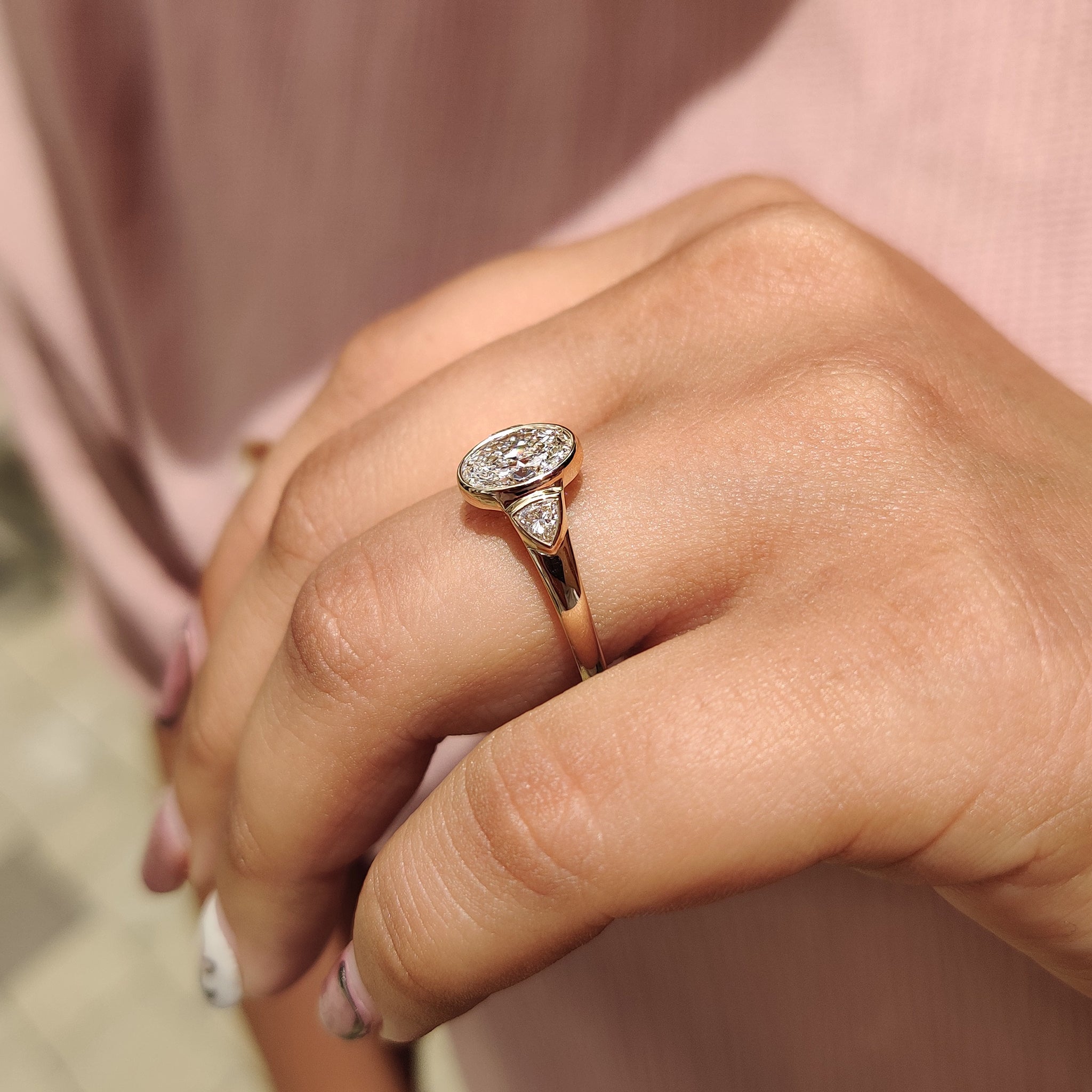 Yellow gold diamond ring with Lab Grown Diamond.
