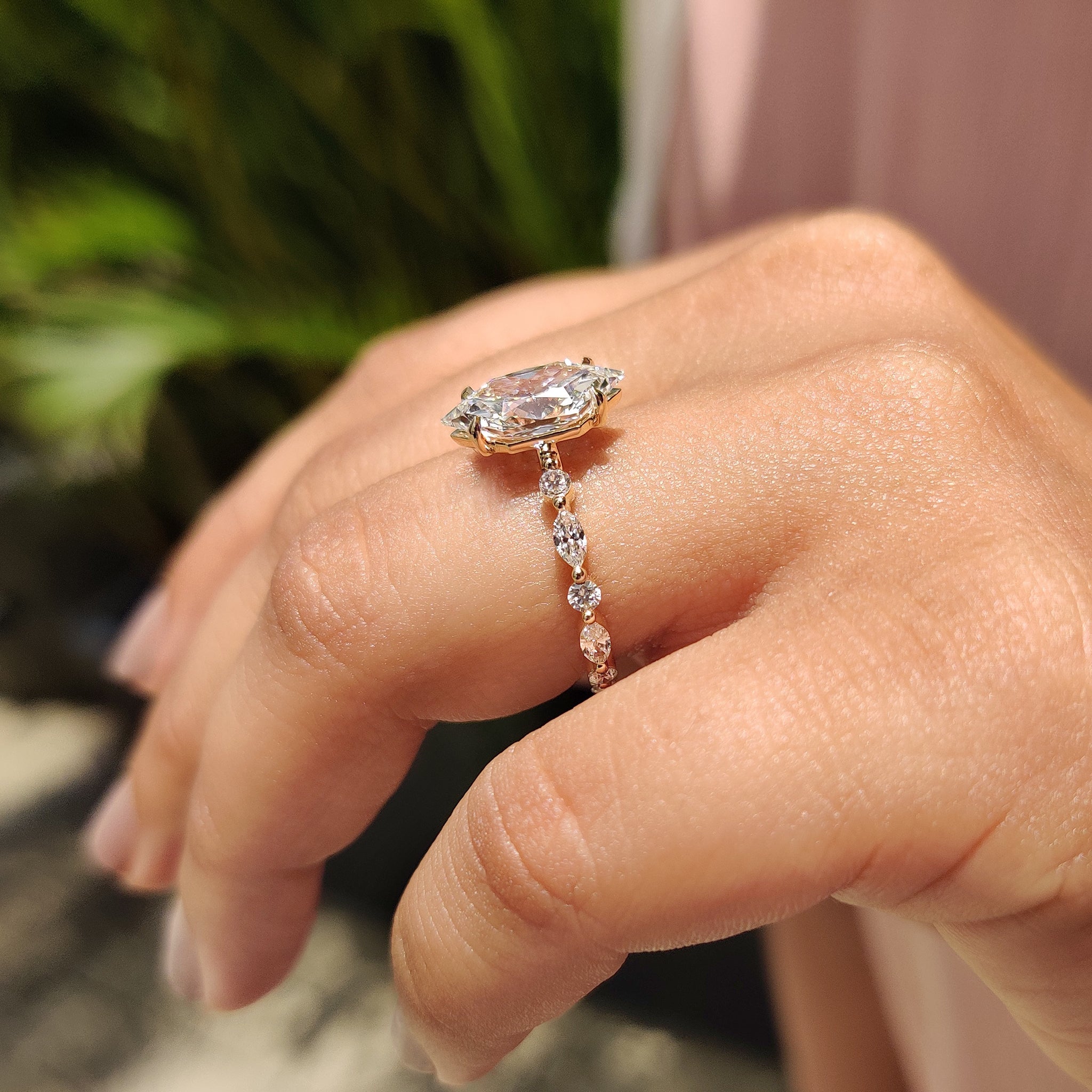 IGI certified with handmade ring.